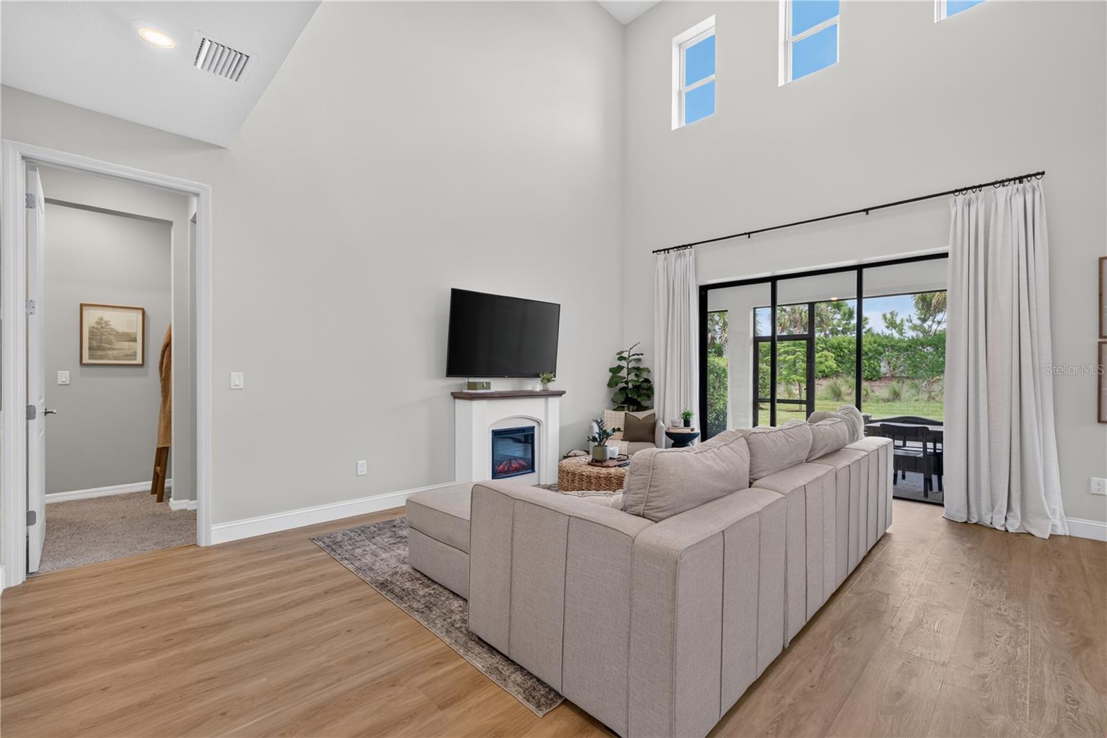 9284 TEQUILA SUNRISE DR — photo 12