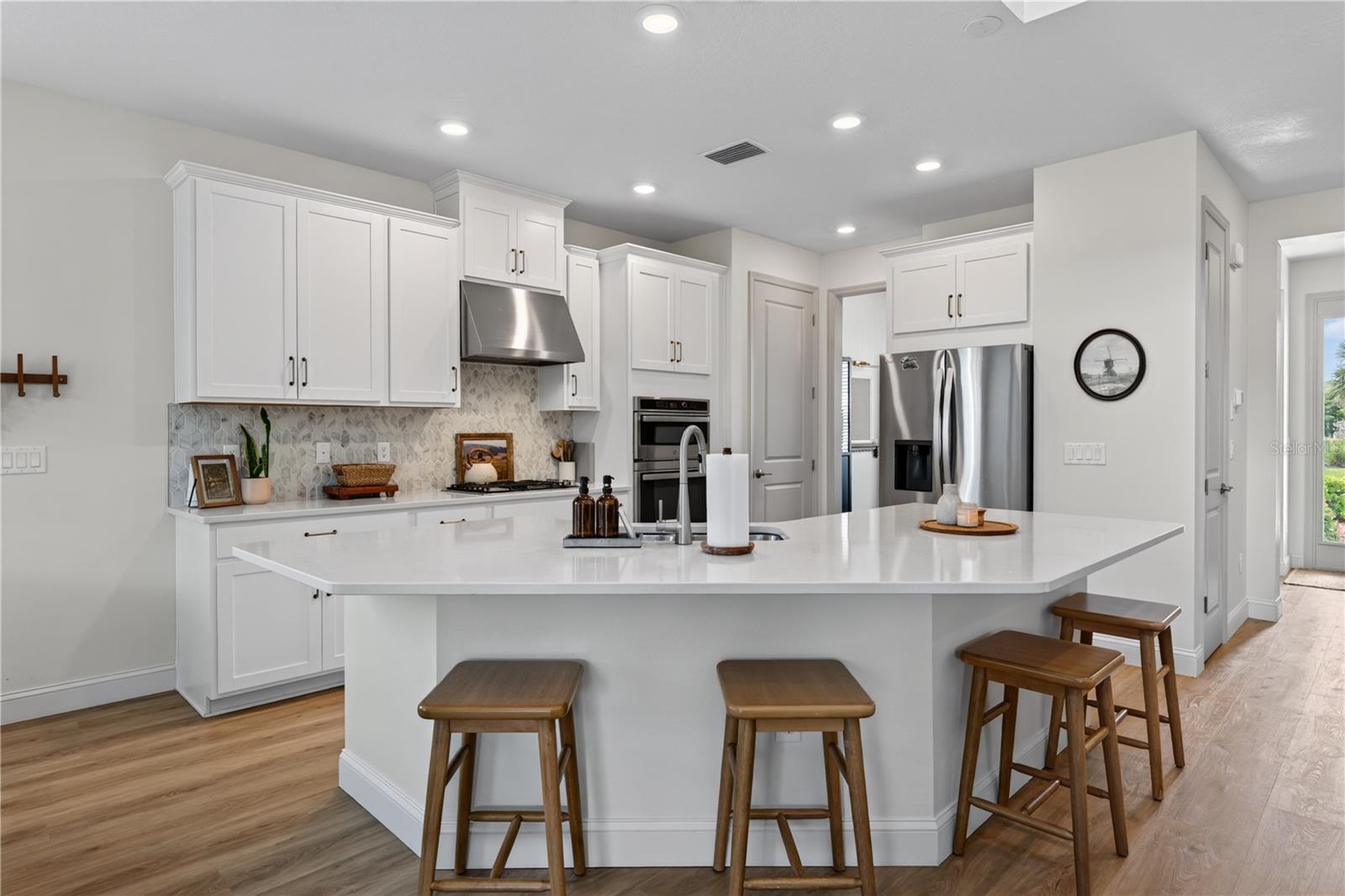 9284 TEQUILA SUNRISE DR — photo 19
