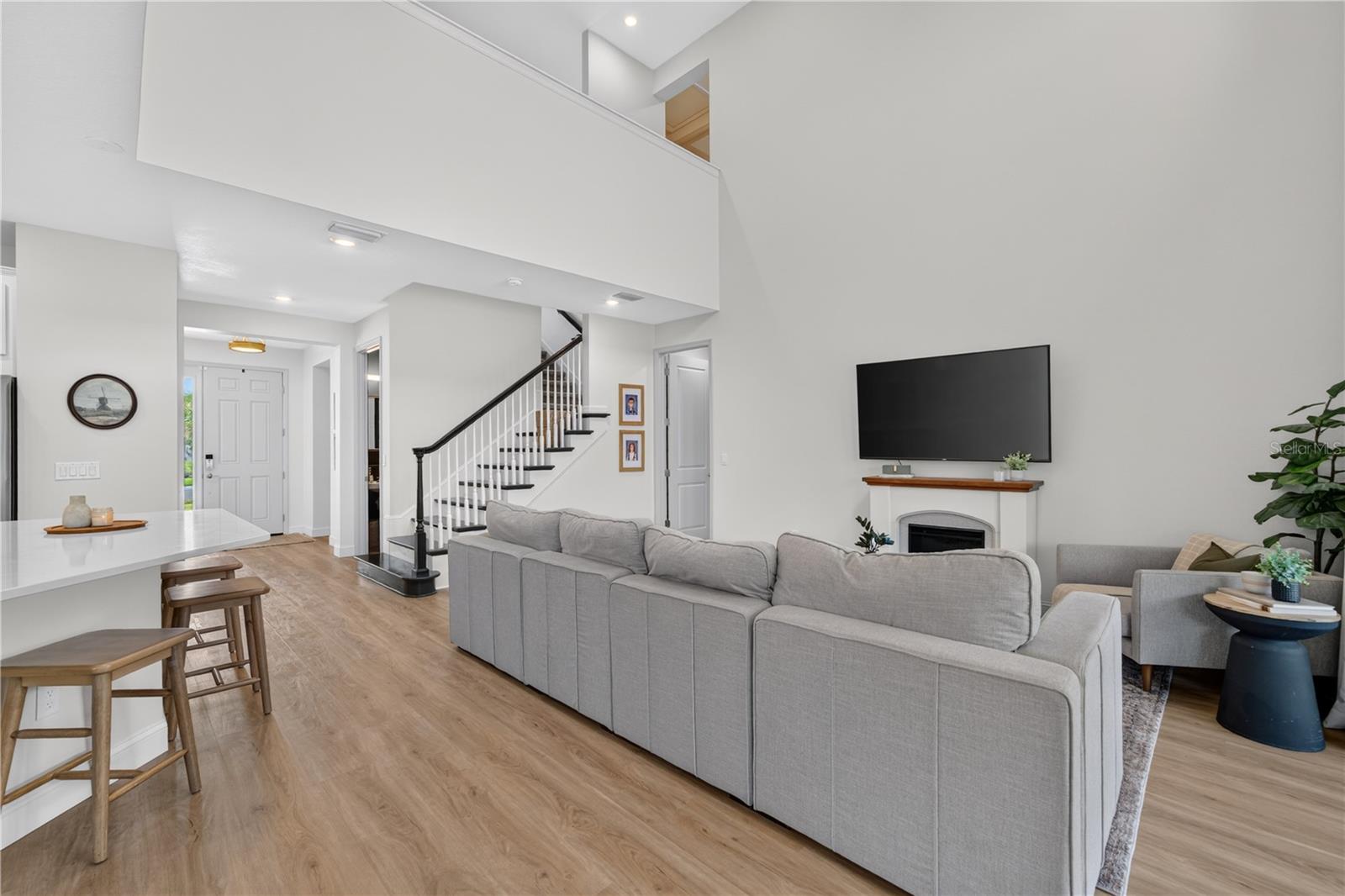 9284 TEQUILA SUNRISE DR — photo 15