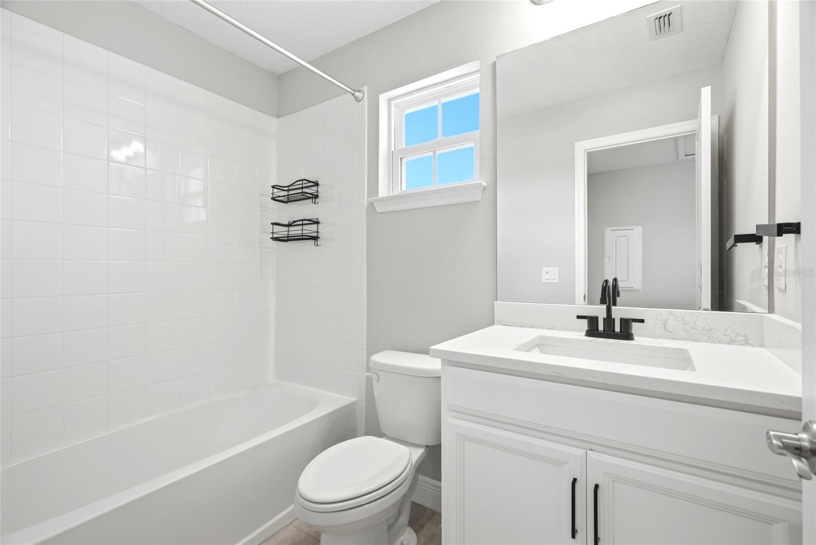 5282 NEIL DR — photo 10