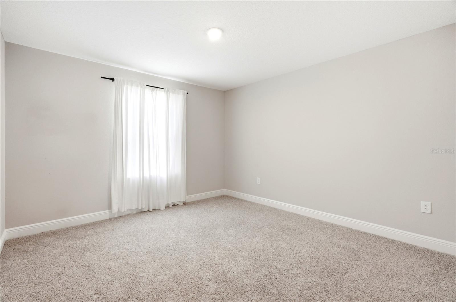 5282 NEIL DR — photo 19