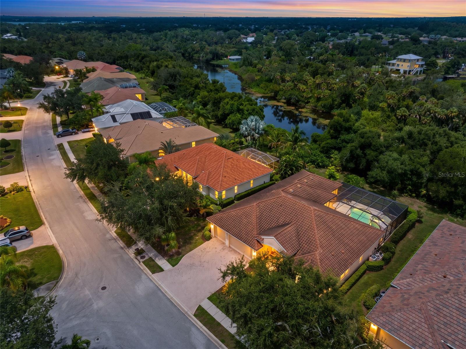 6803 COYOTE RIDGE CT — photo 45