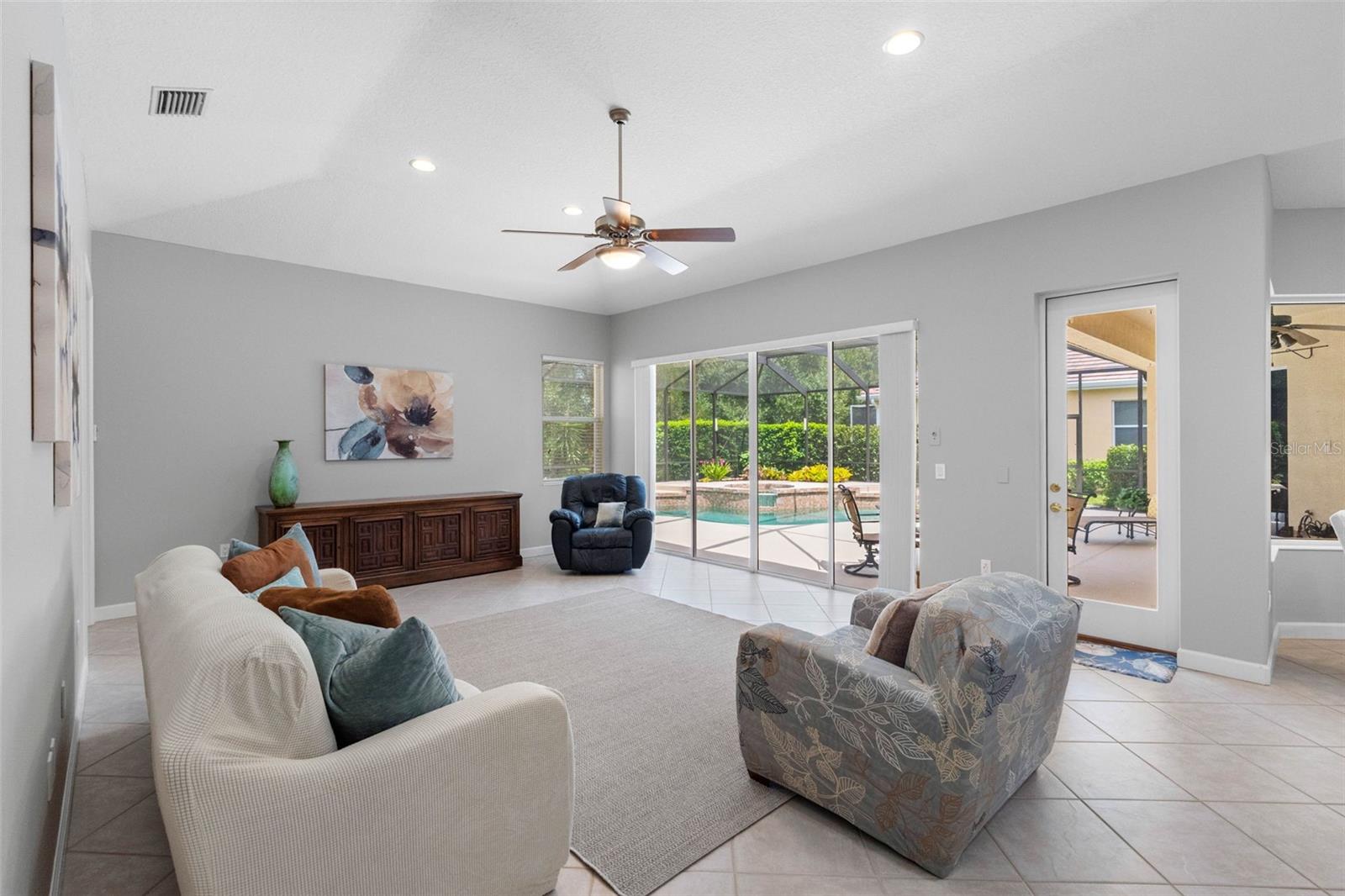 6803 COYOTE RIDGE CT — photo 23