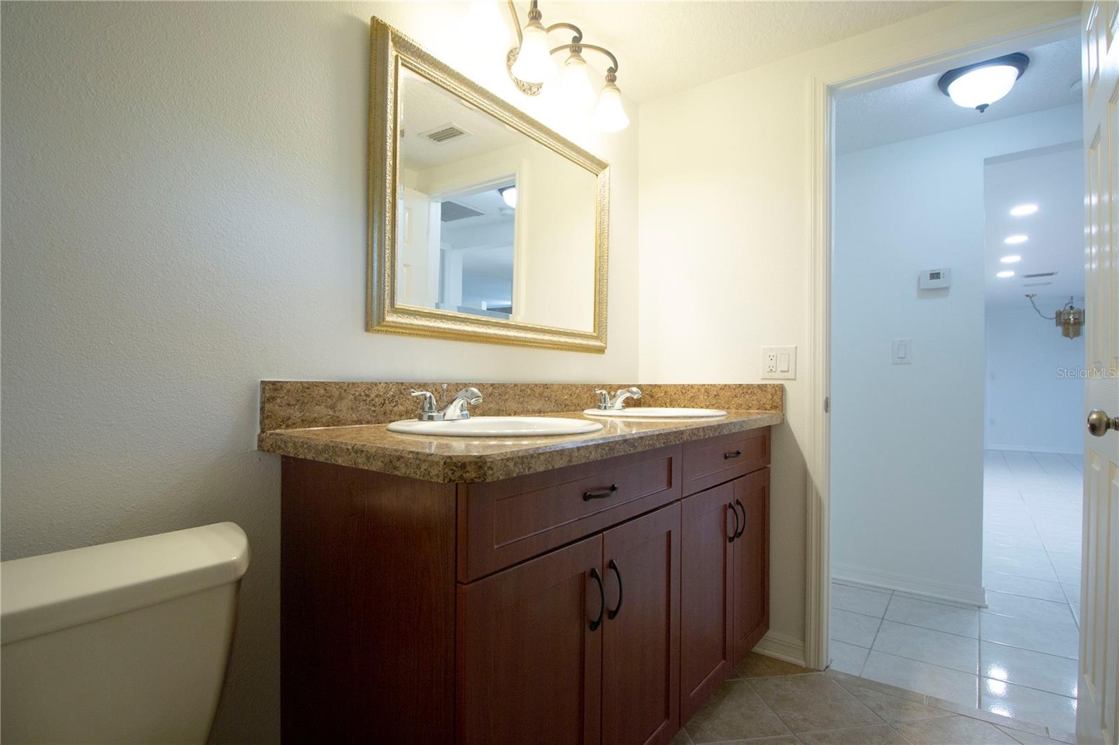 8609 HORIZON LN — photo 29