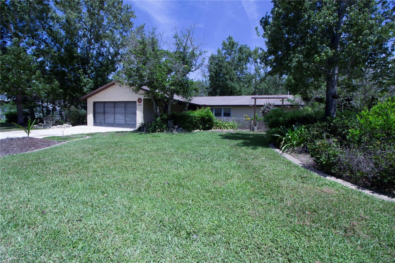 8609 HORIZON LN — photo 4