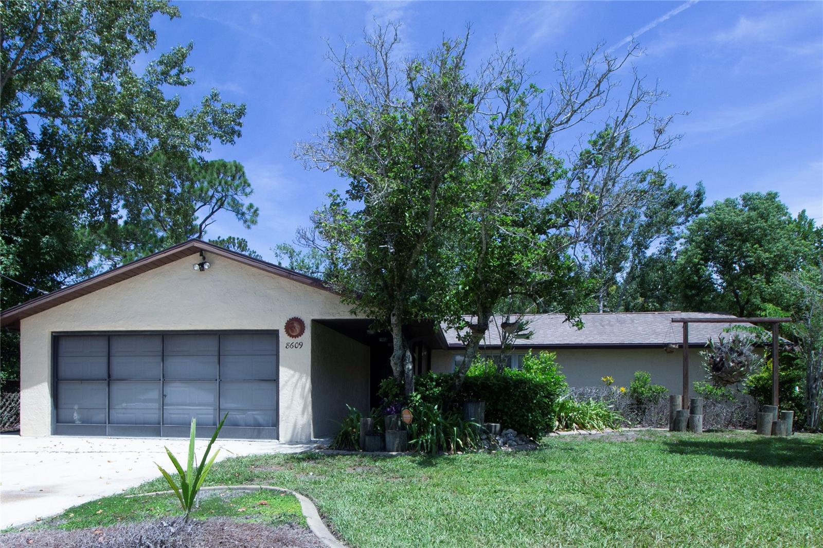 8609 HORIZON LN — photo 44