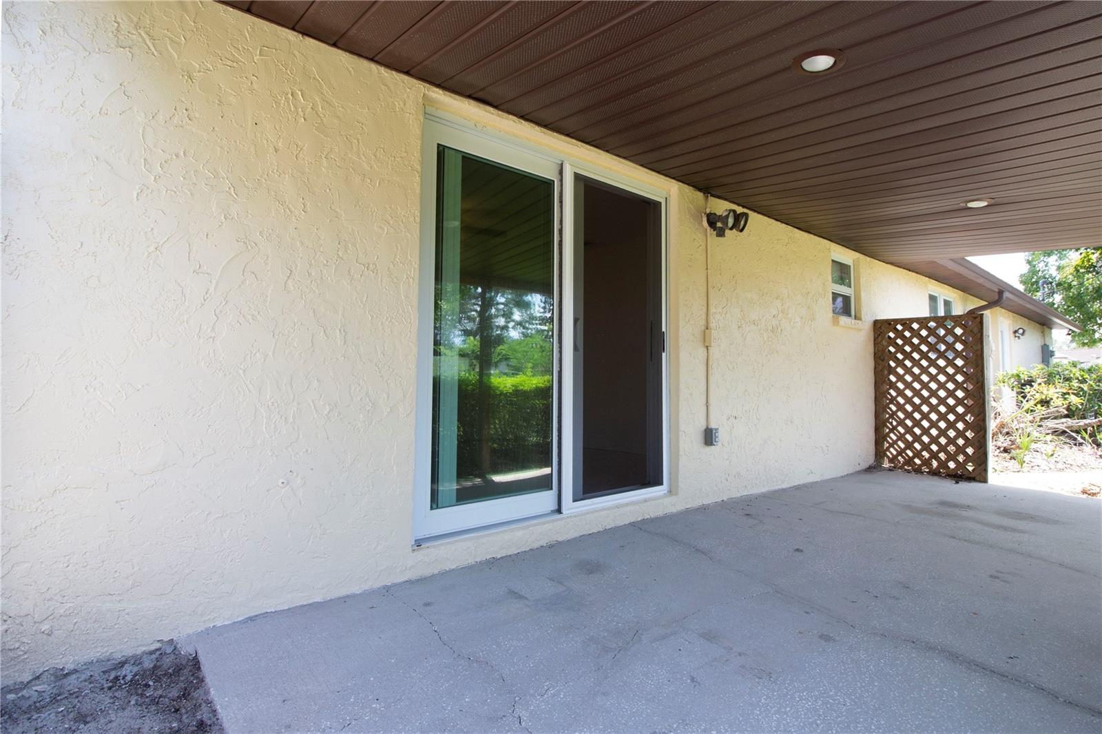 8609 HORIZON LN — photo 33