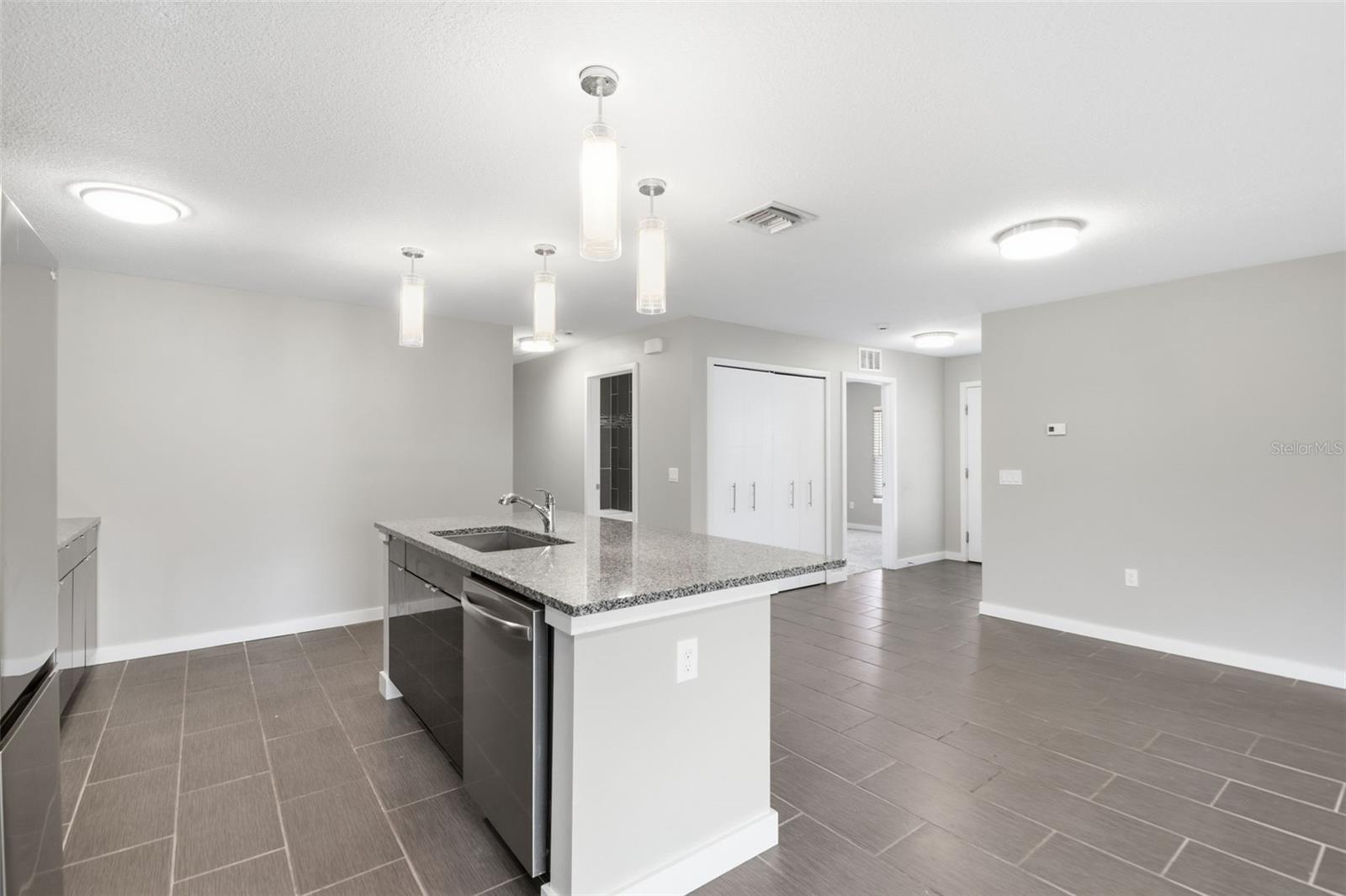 2303 BAHIA VISTA ST — photo 16