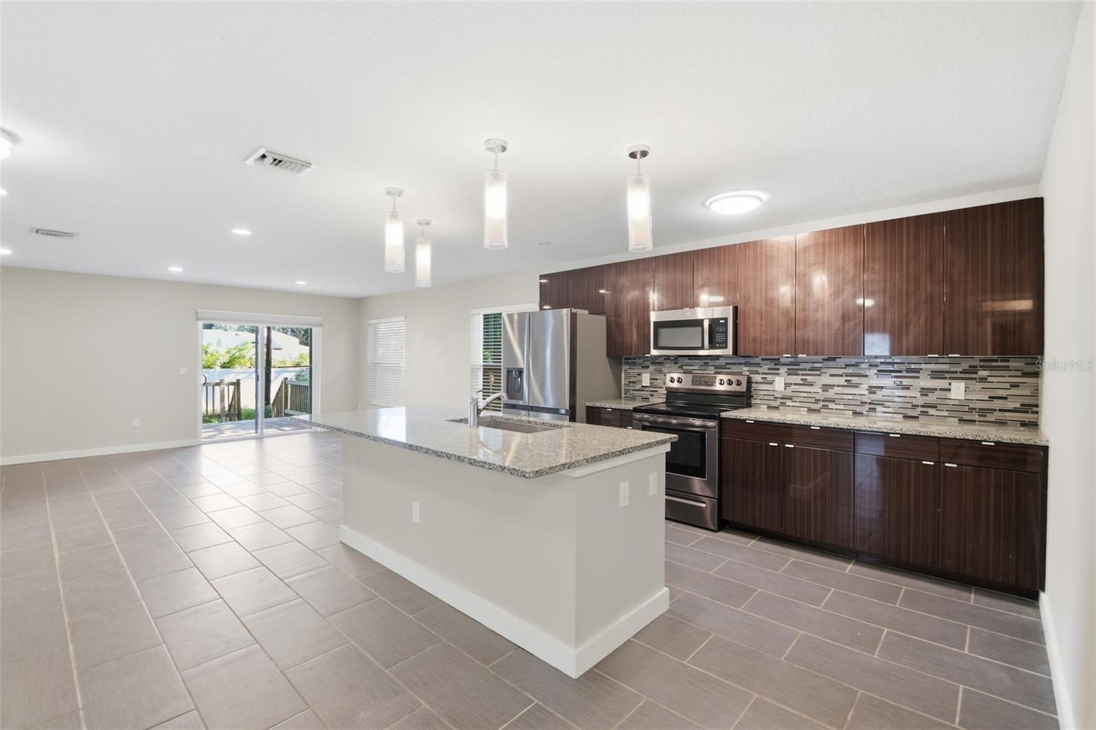 2303 BAHIA VISTA ST — photo 20