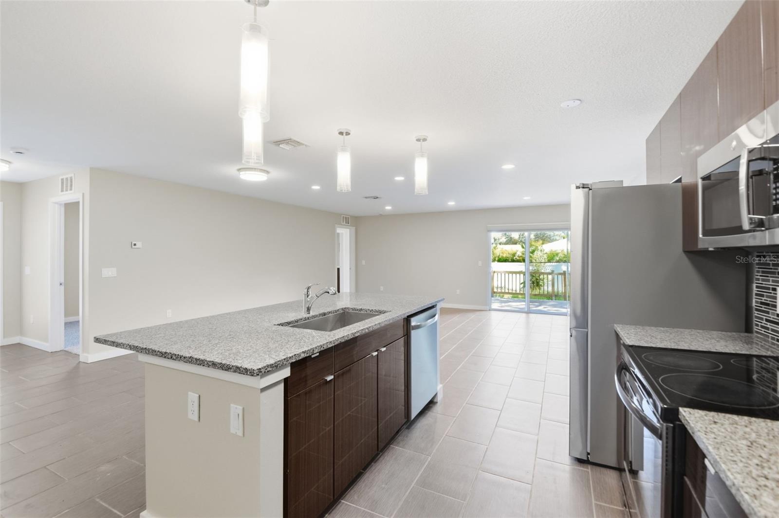 2303 BAHIA VISTA ST — photo 22