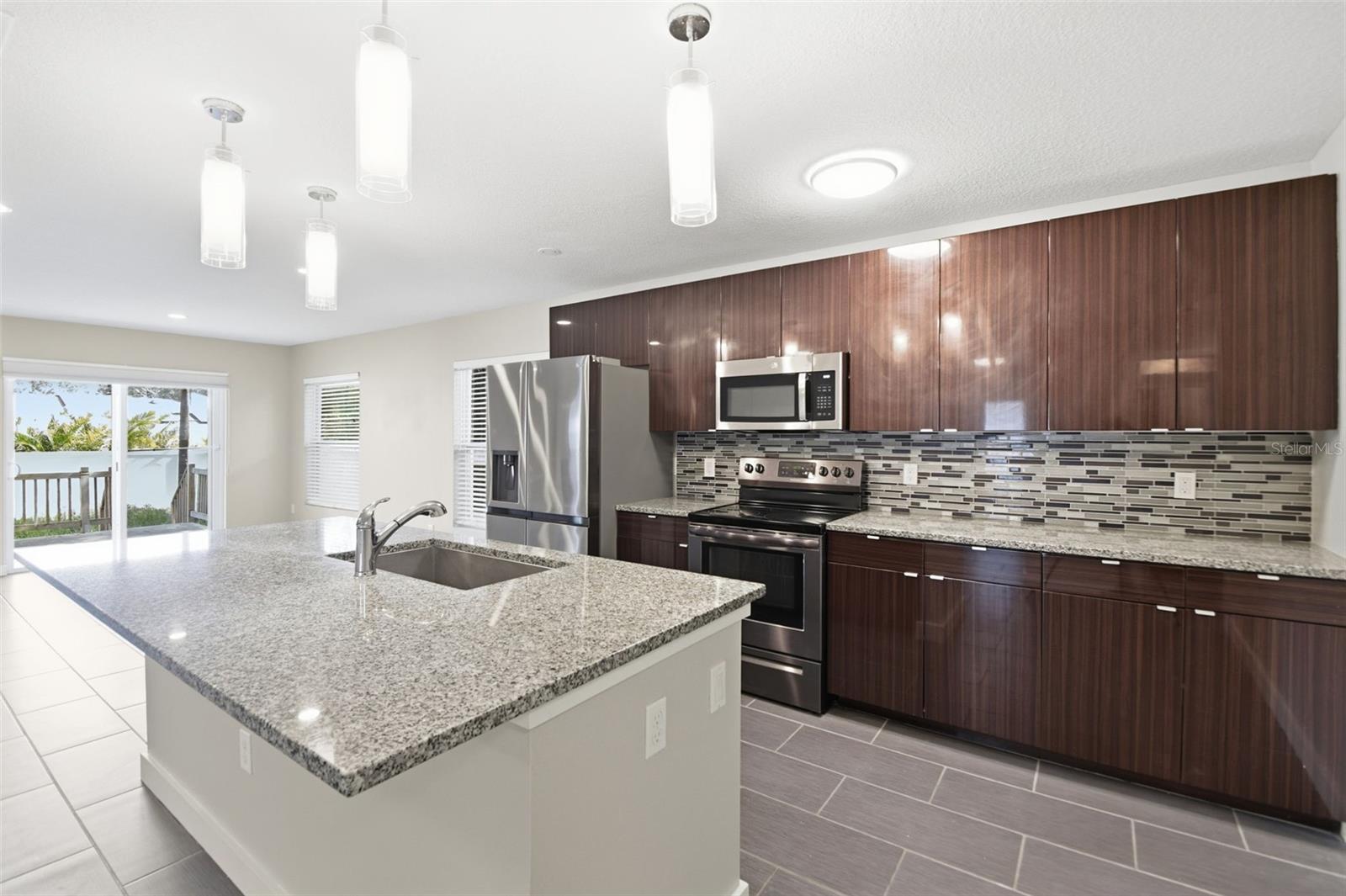 2303 BAHIA VISTA ST — photo 21