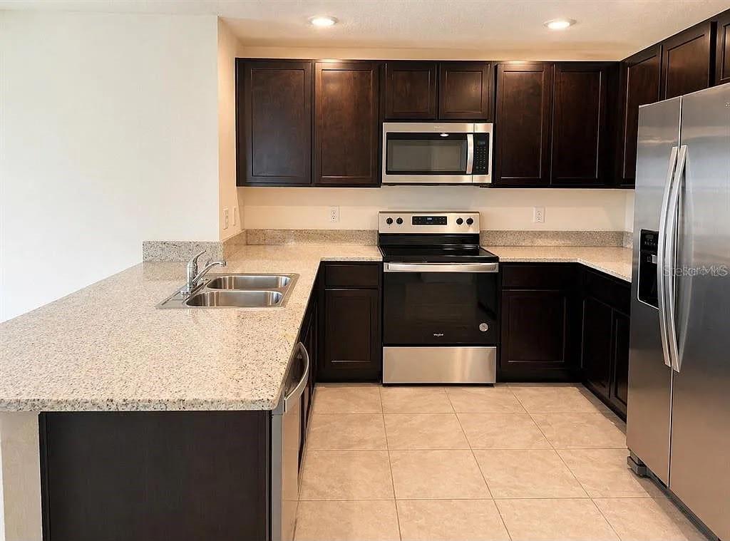 16511 MOSAIC OAR DR — photo 3