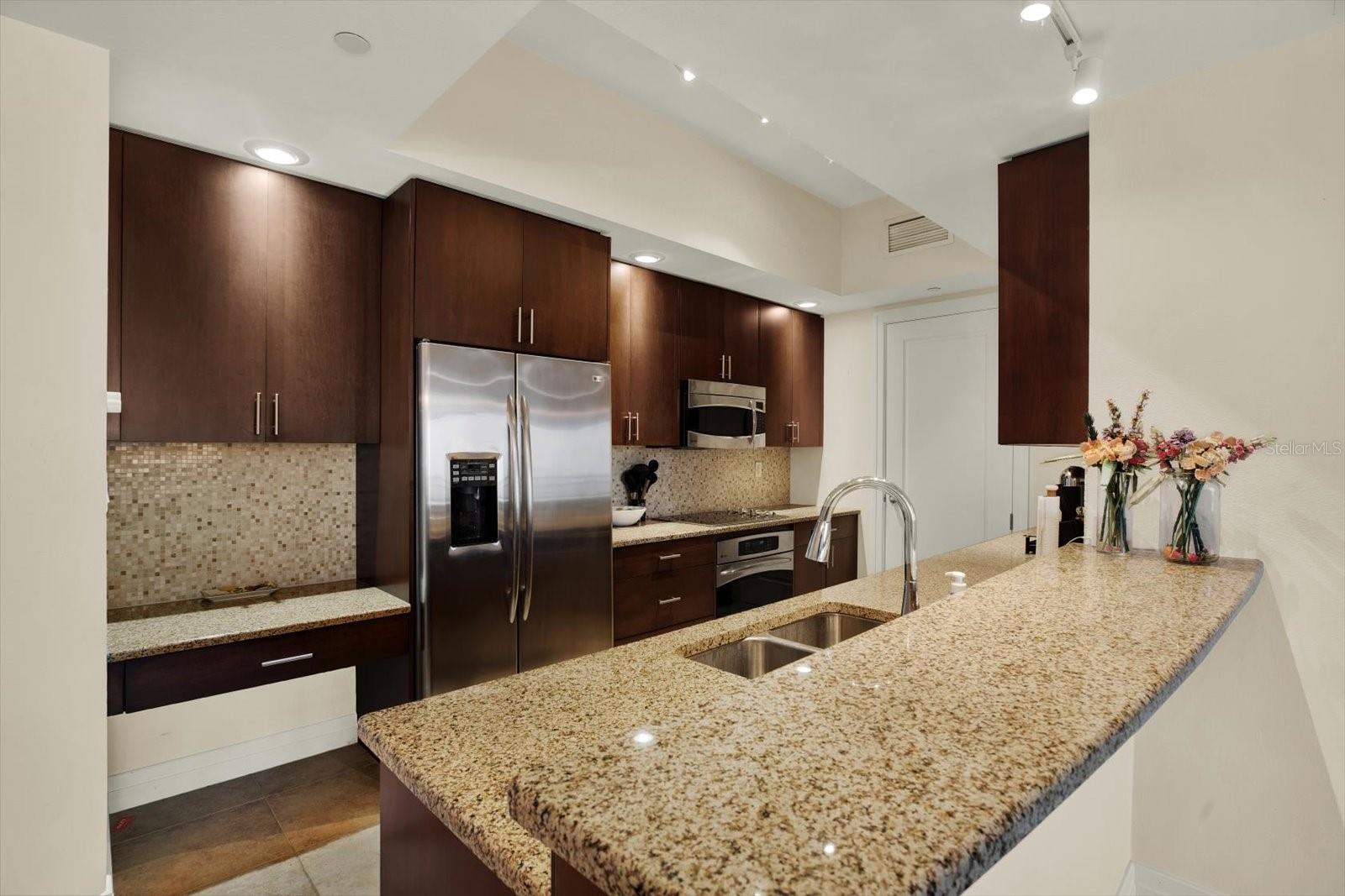 331 CLEVELAND ST #212 — photo 5