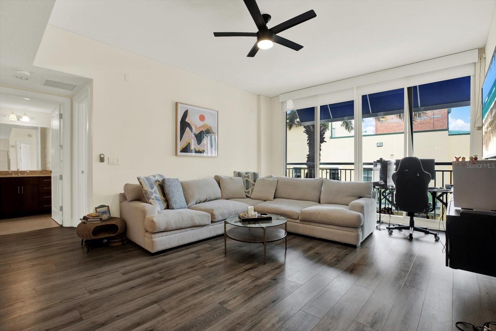 331 CLEVELAND ST #212 — photo 9