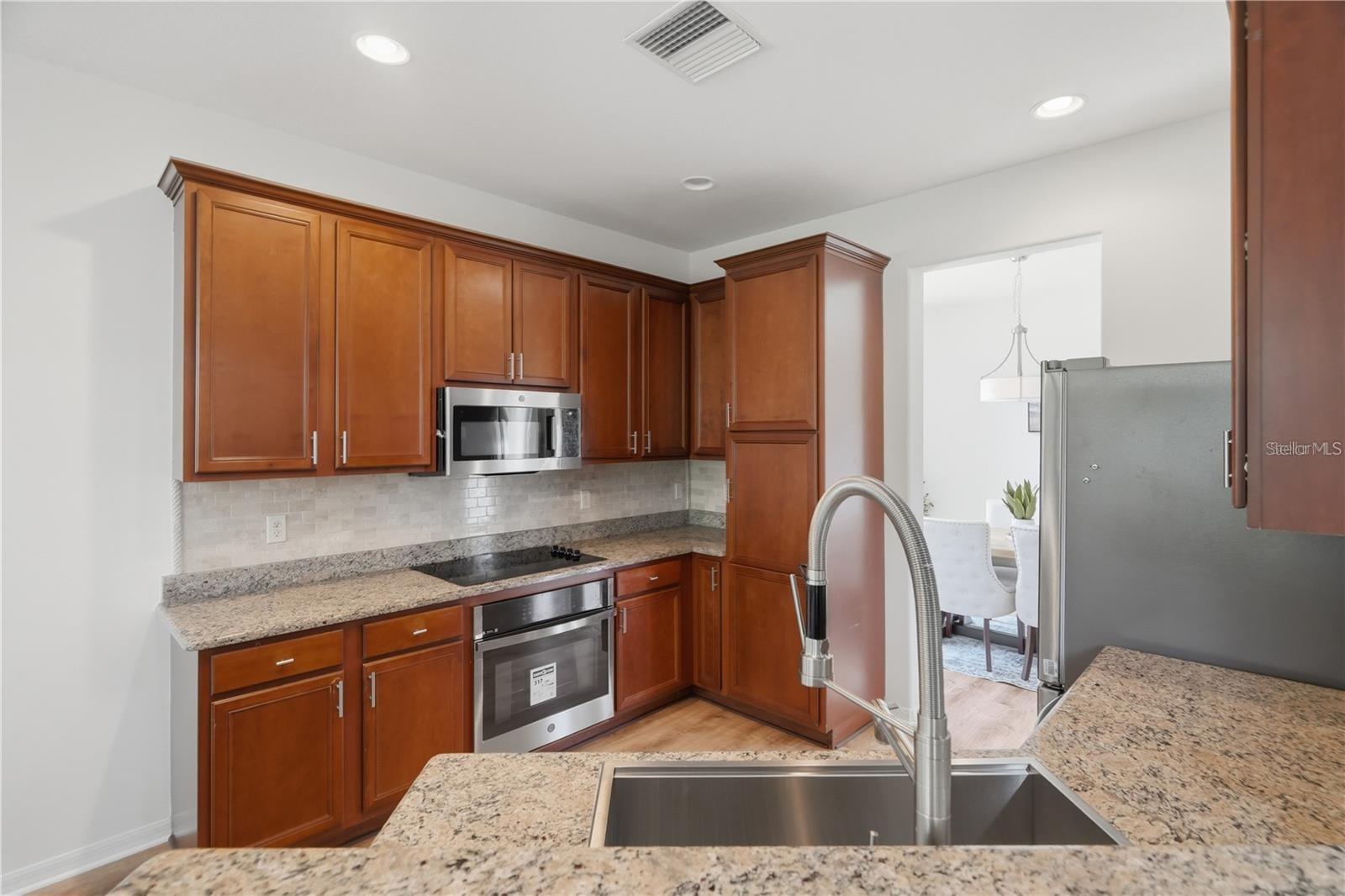 27325 MISTFLOWER DR — photo 13