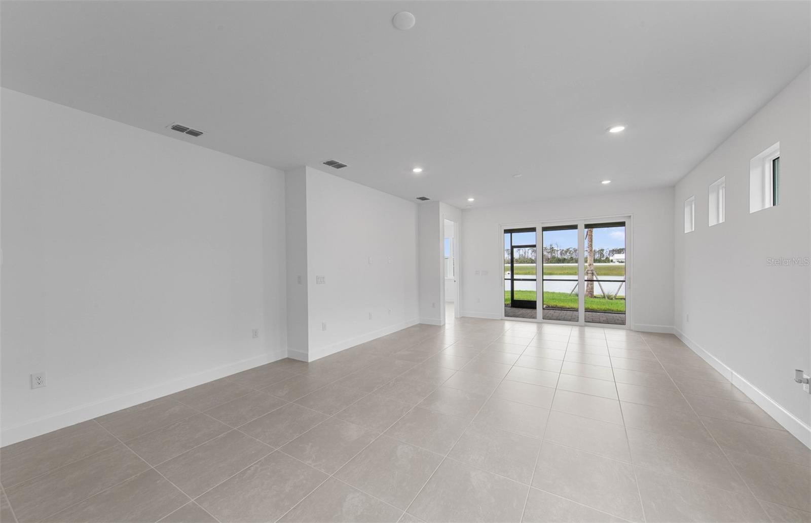 1611 TAVIRA PL — photo 20