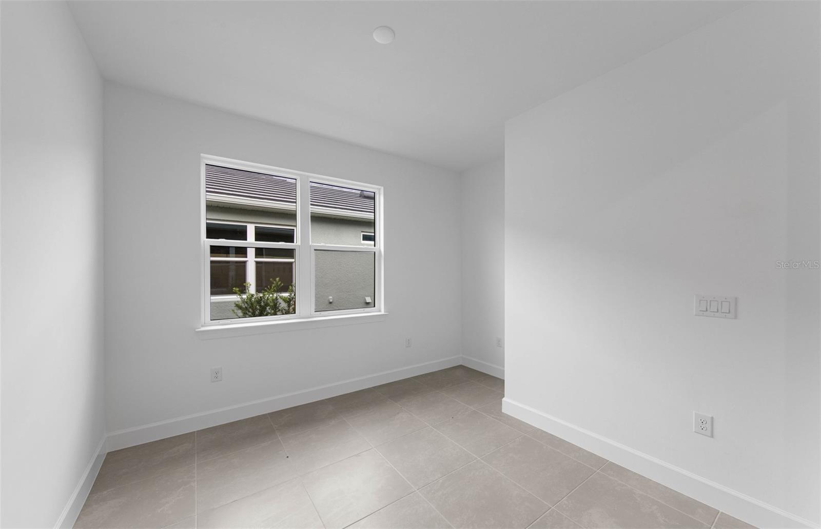 1611 TAVIRA PL — photo 17