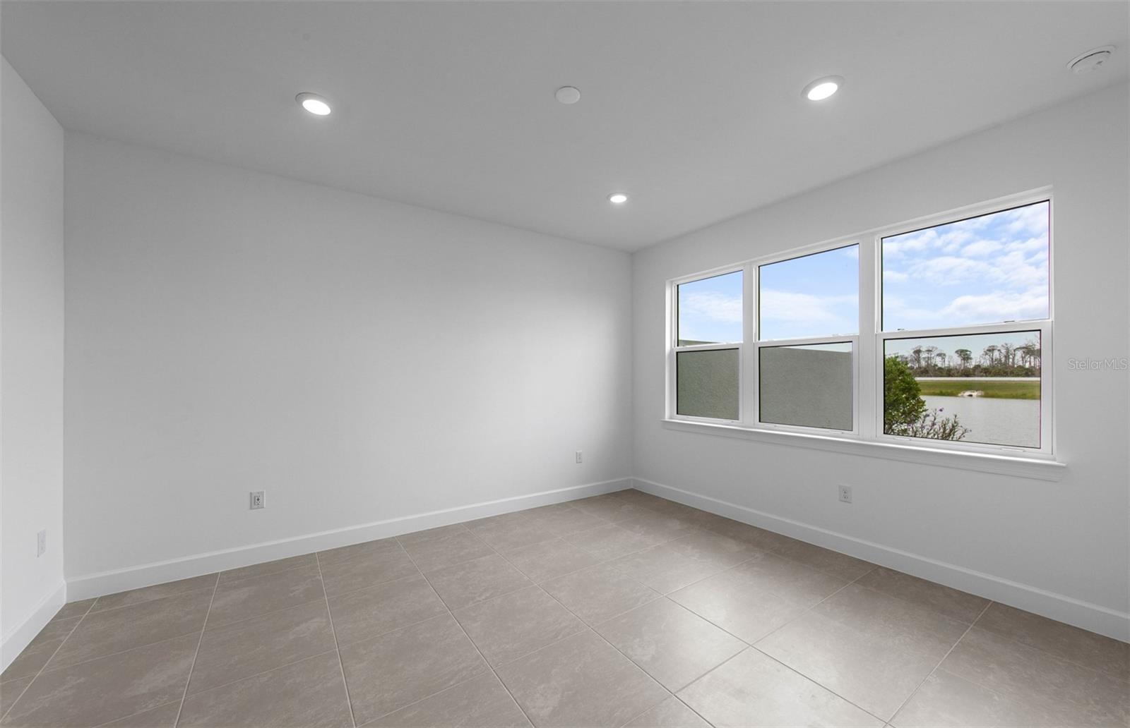 1611 TAVIRA PL — photo 25