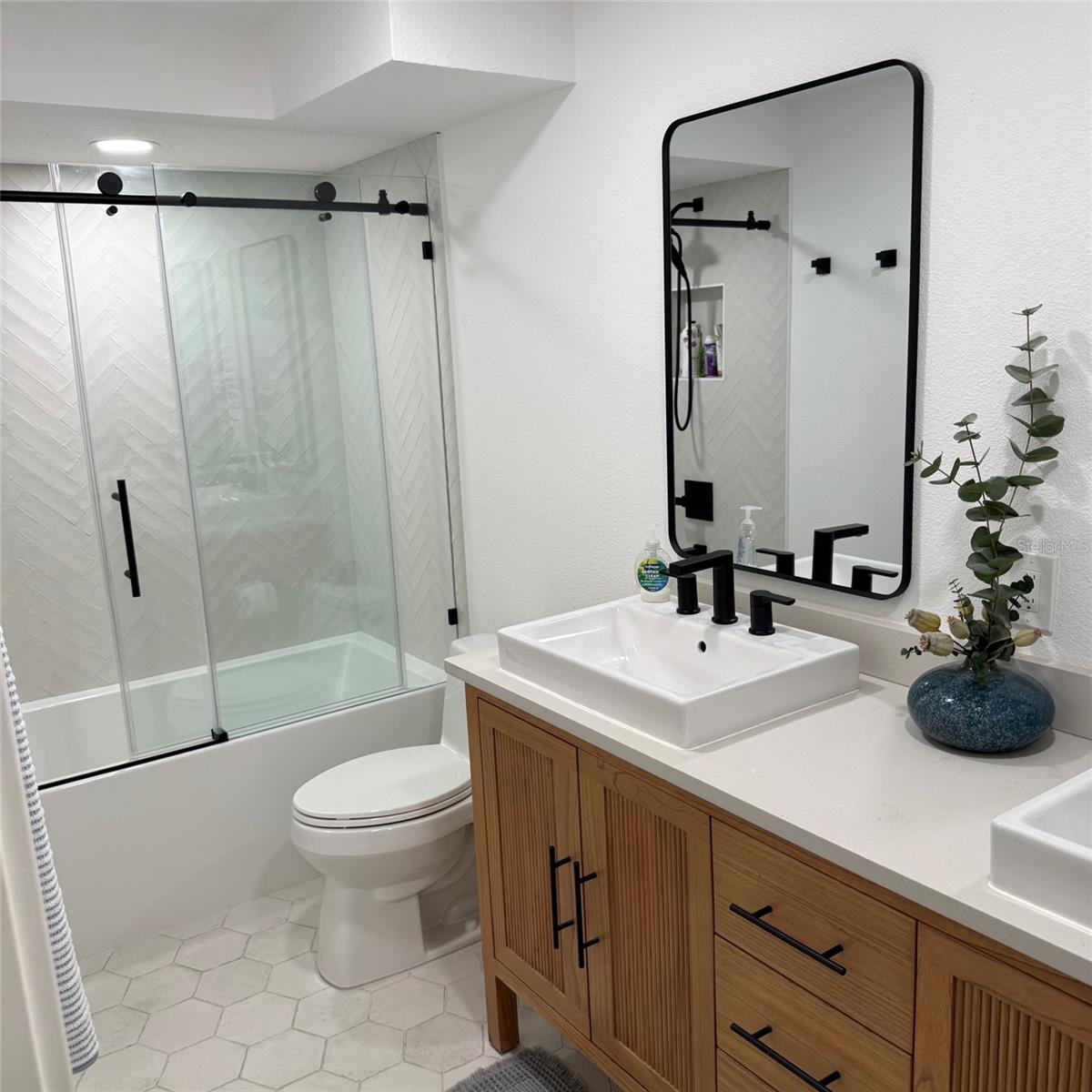 306 MARINER DR #306 — photo 22