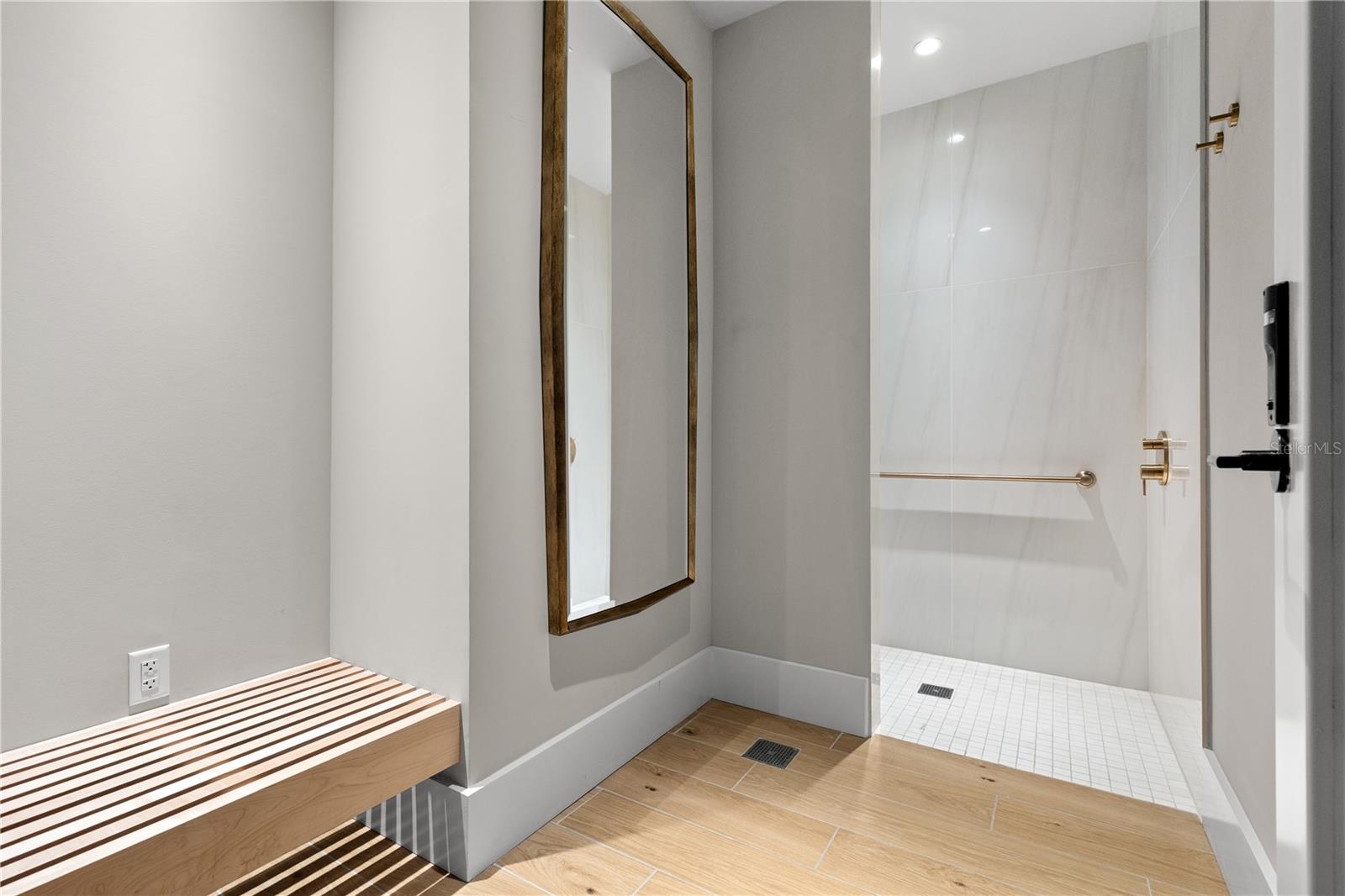 275 1ST AVE S #2803 — photo 36