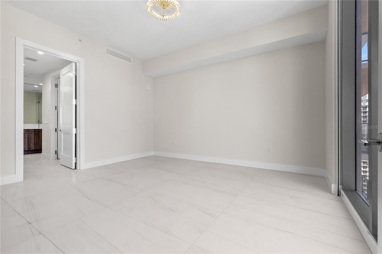 275 1ST AVE S #2803 — photo 18