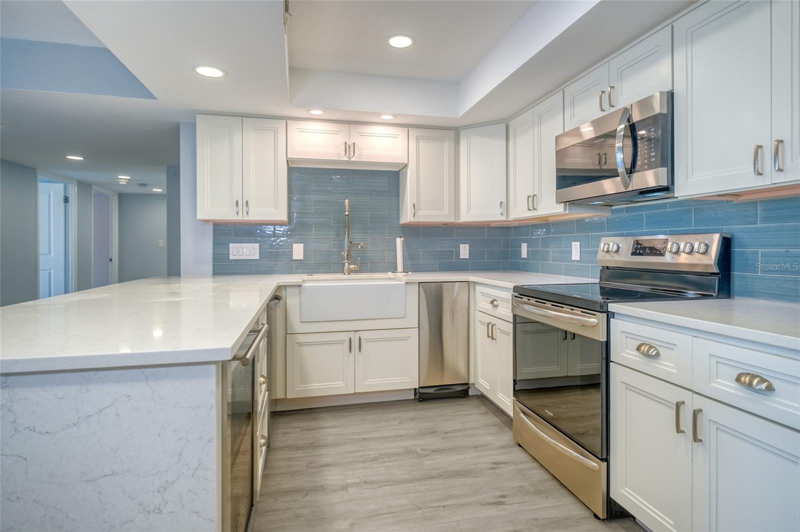 220 BELLEVIEW BLVD #812 — photo 7