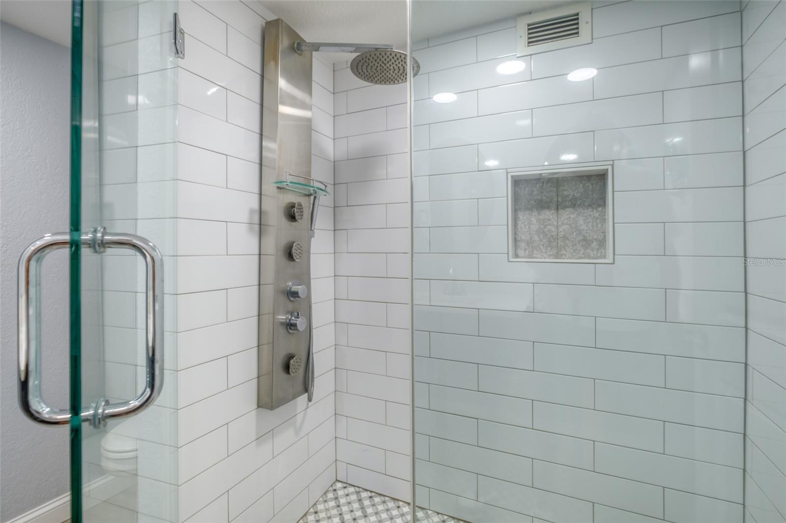 220 BELLEVIEW BLVD #812 — photo 43