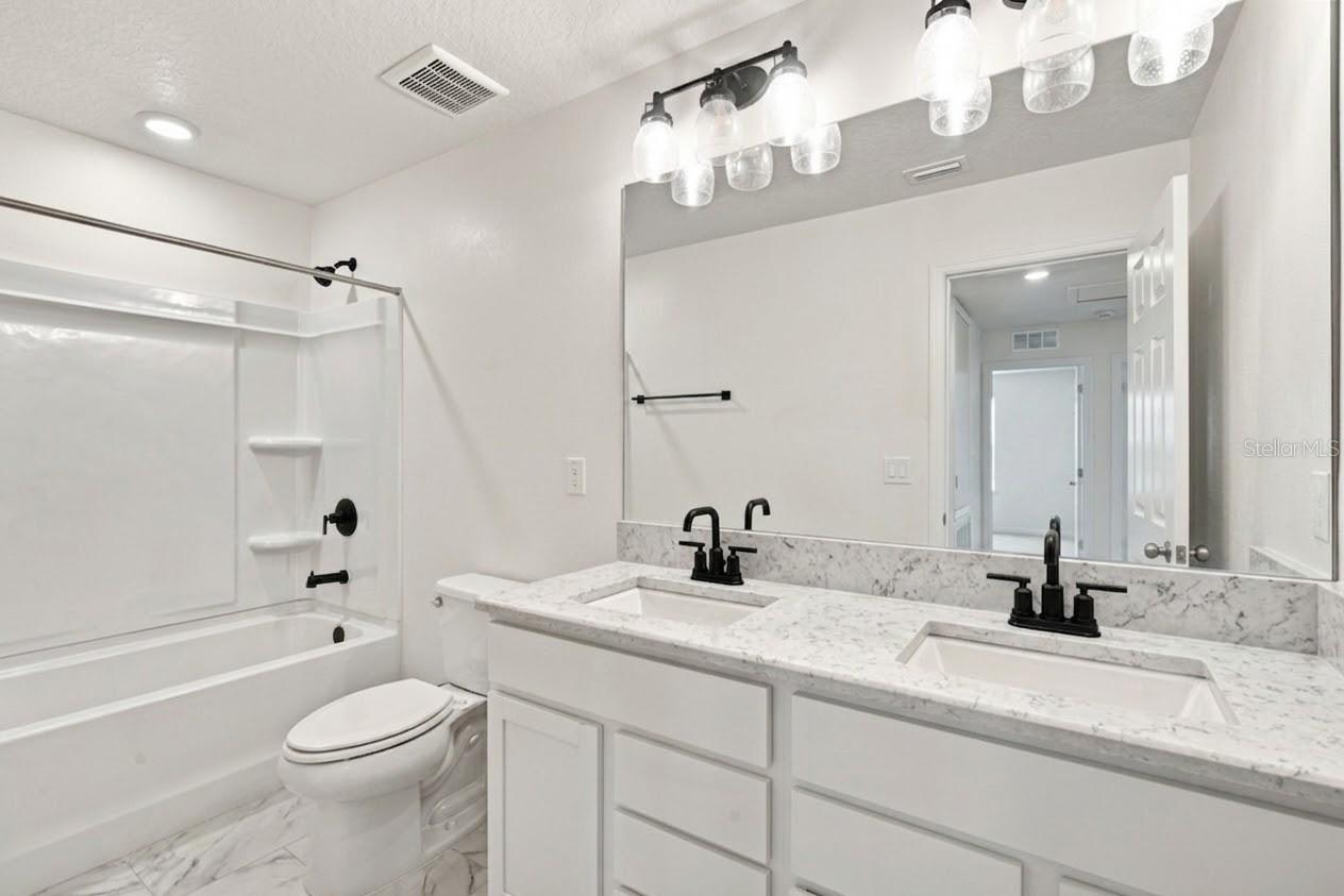 9436 PINEWOOD POINT PL — photo 28