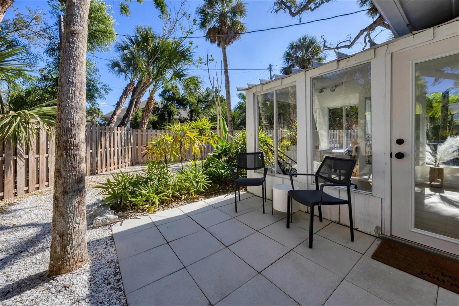 445 REID ST — photo 44