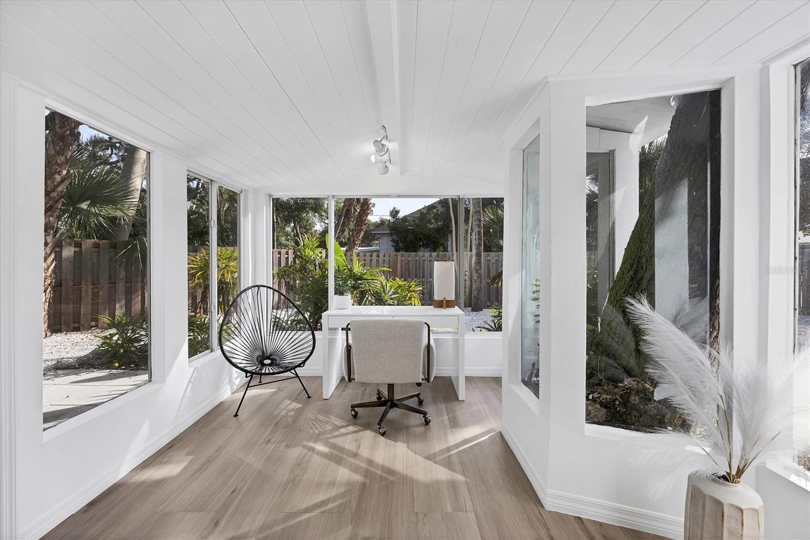 445 REID ST — photo 34