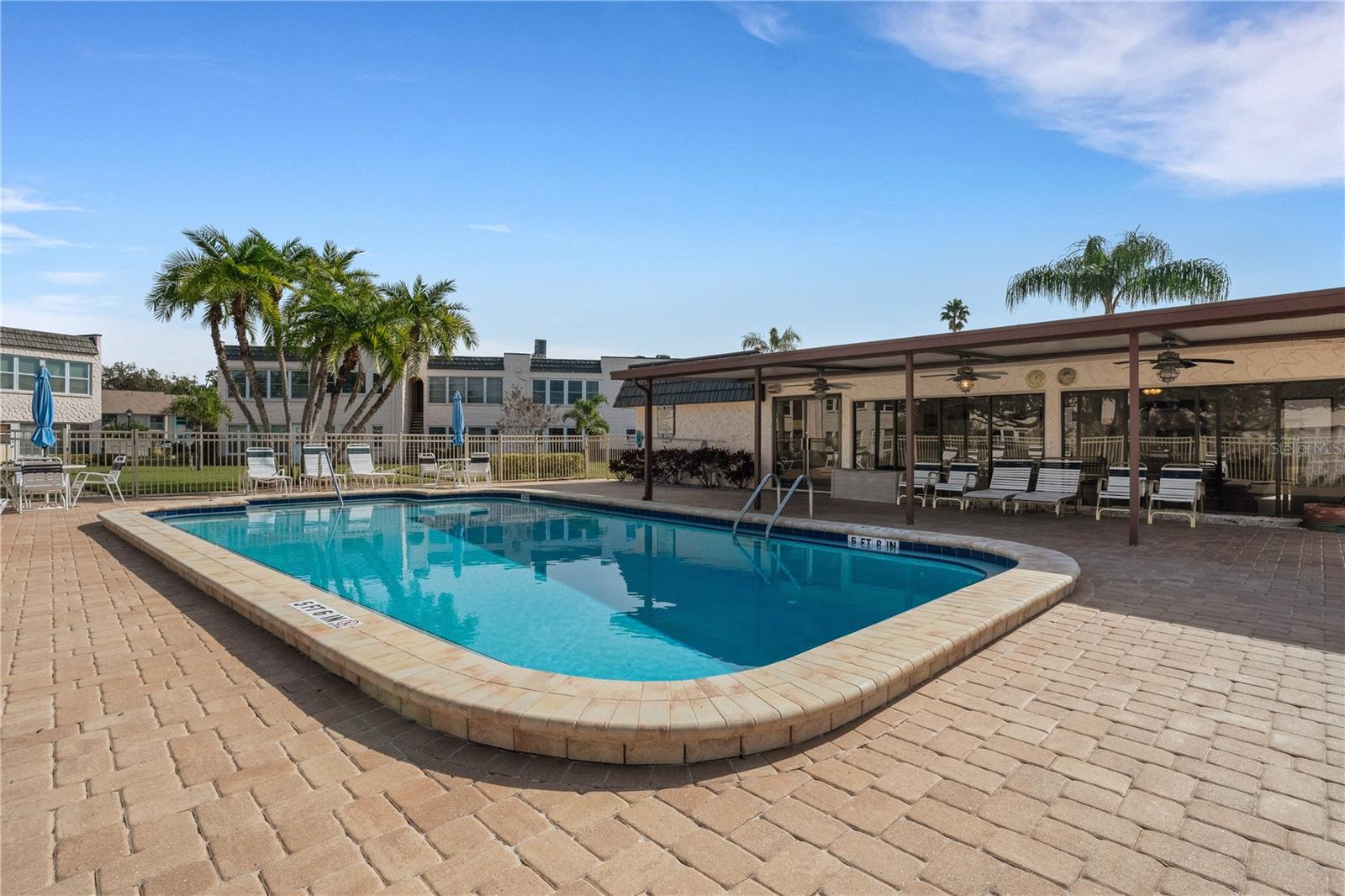 209 FERNWOOD CIR #209 — photo 41
