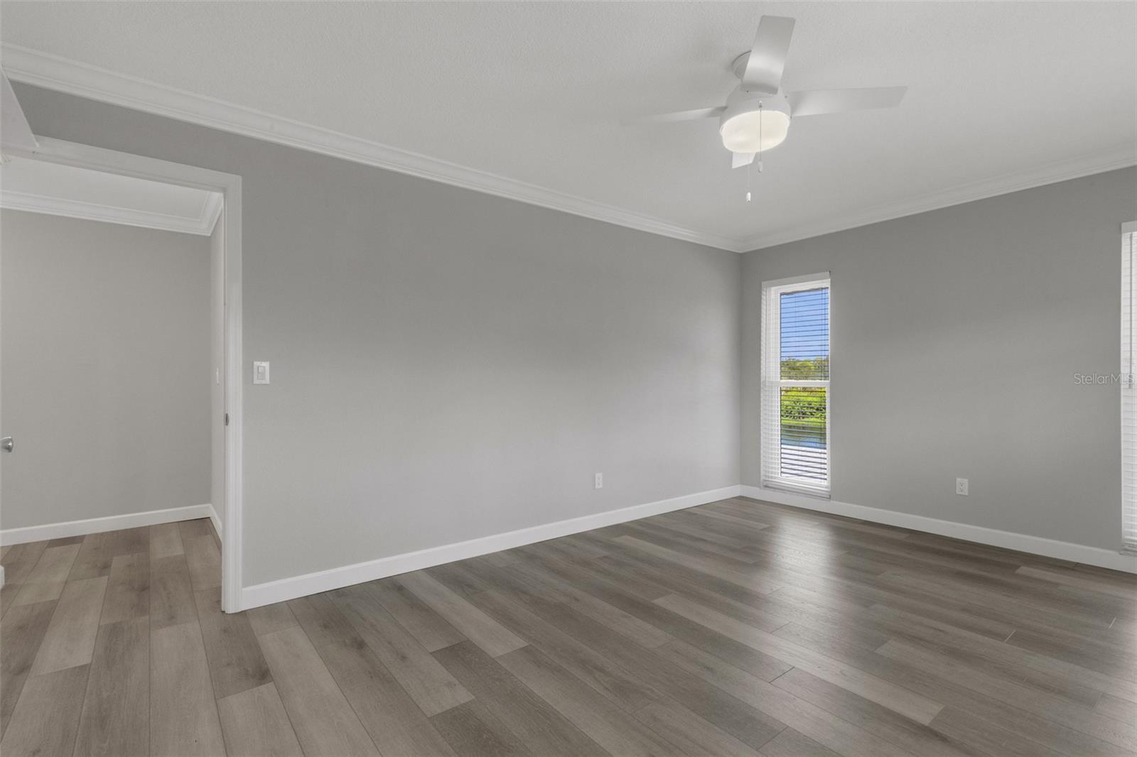 209 FERNWOOD CIR #209 — photo 29