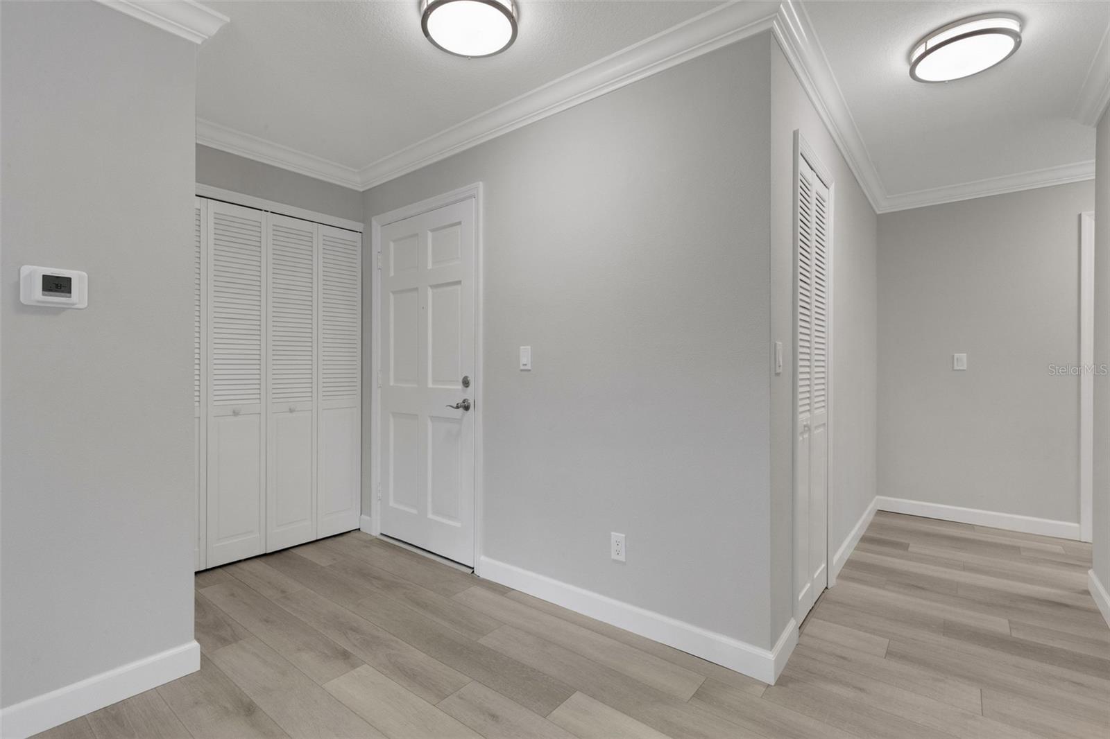 209 FERNWOOD CIR #209 — photo 7