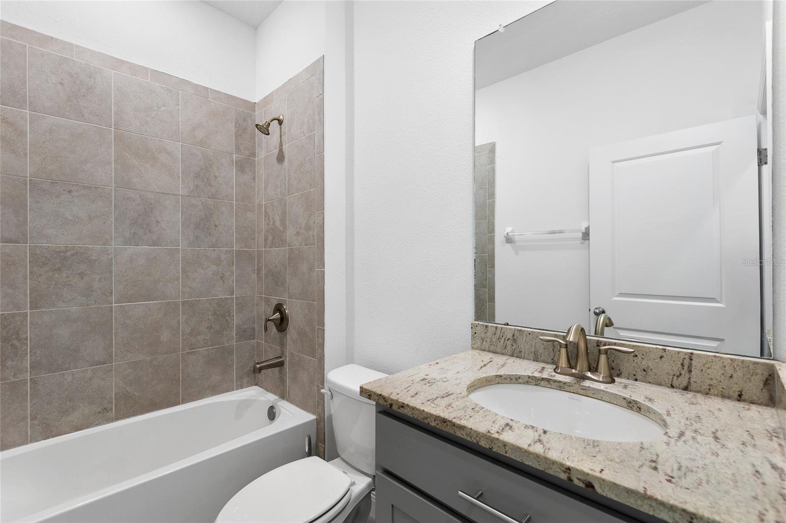 33034 SAND CREEK DR — photo 32