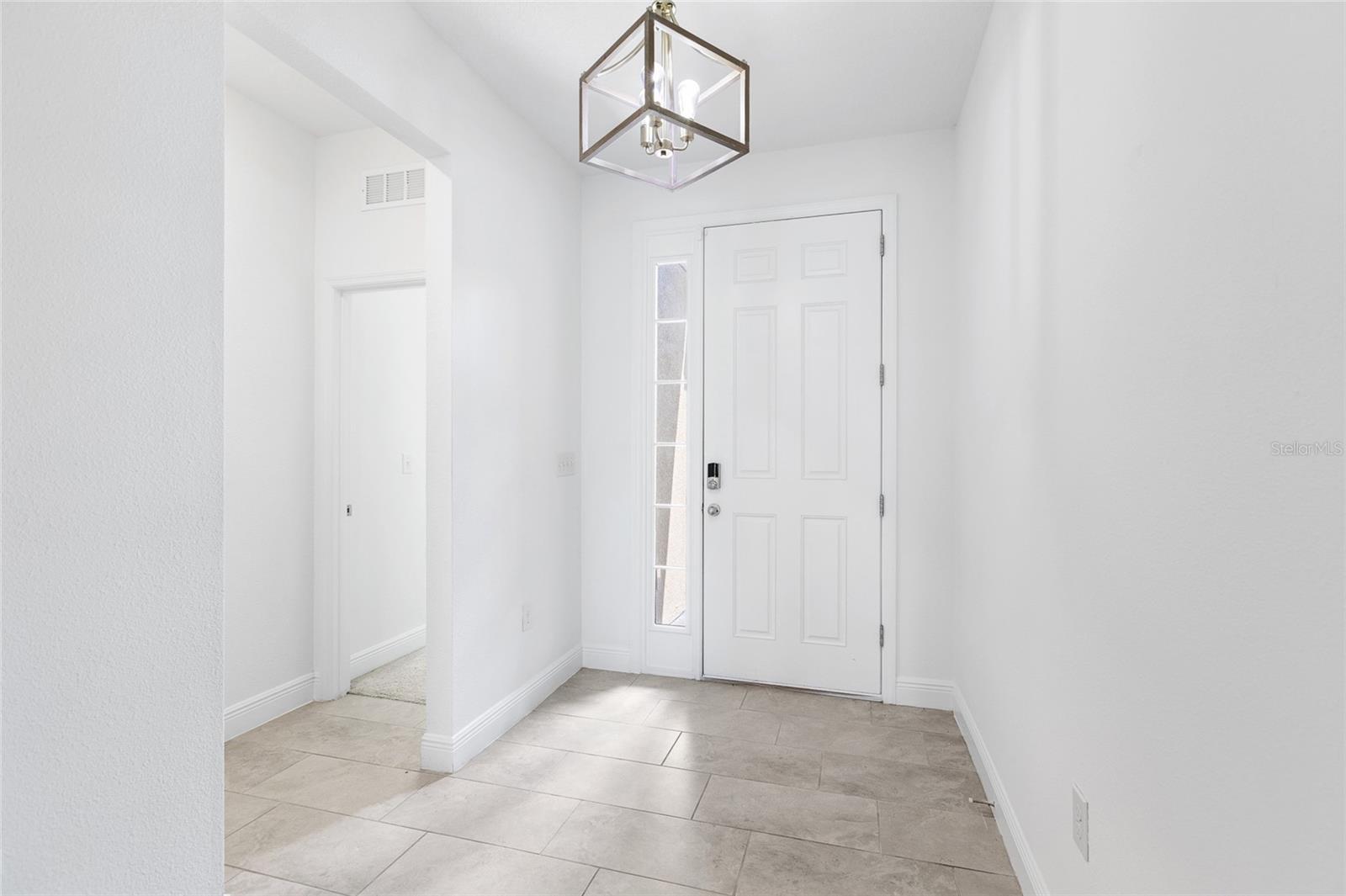 33034 SAND CREEK DR — photo 28