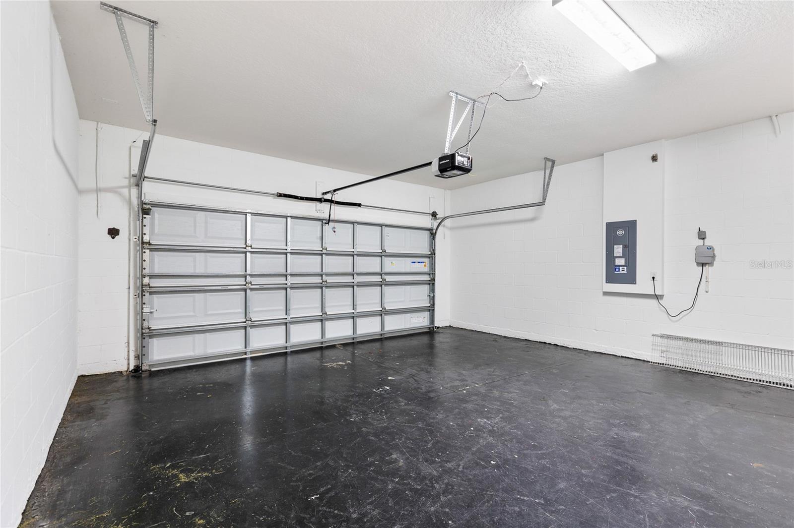 33034 SAND CREEK DR — photo 39