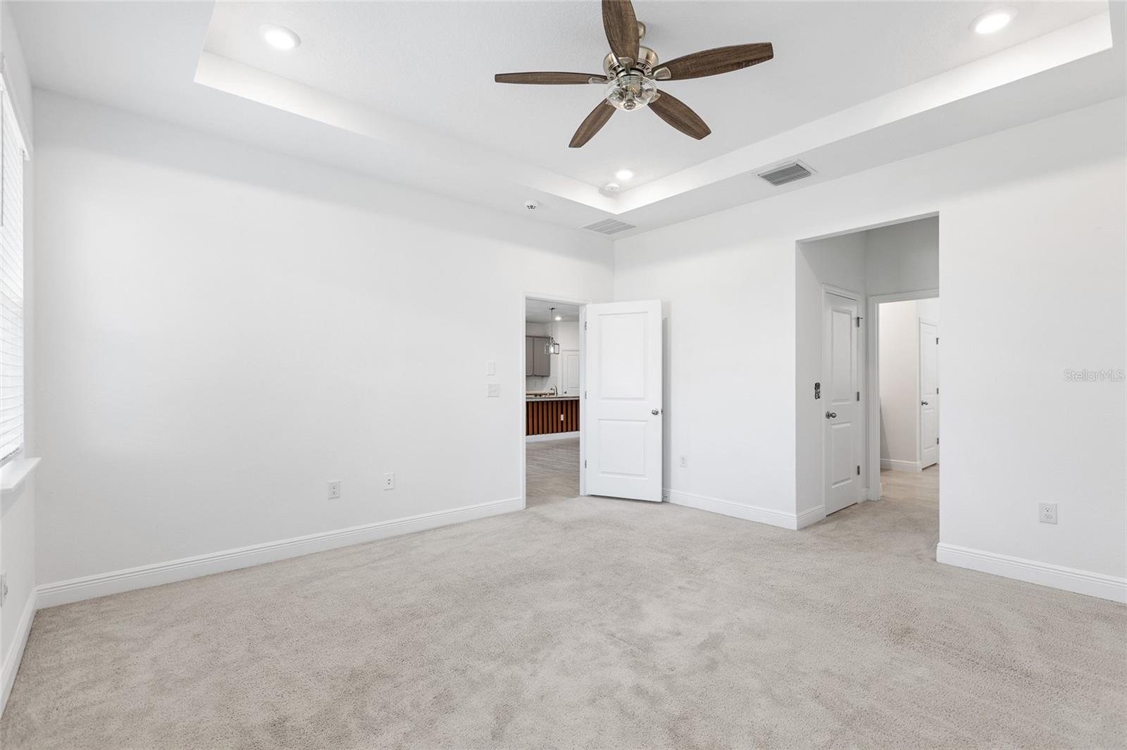 33034 SAND CREEK DR — photo 38