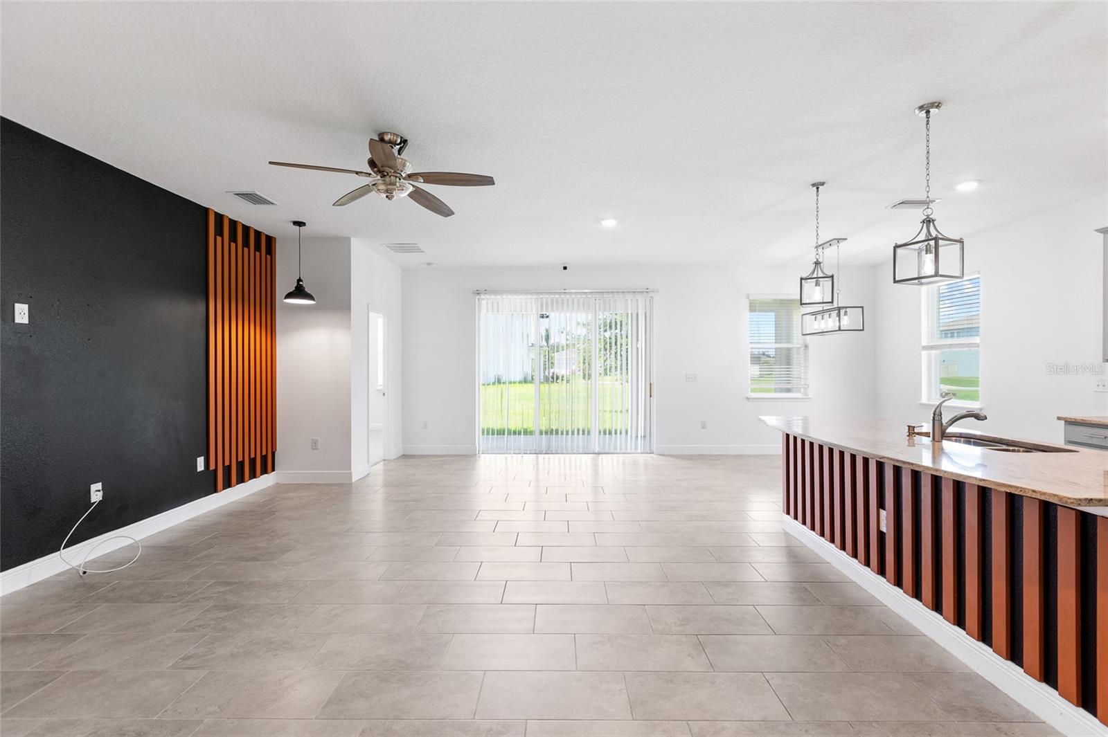 33034 SAND CREEK DR — photo 5