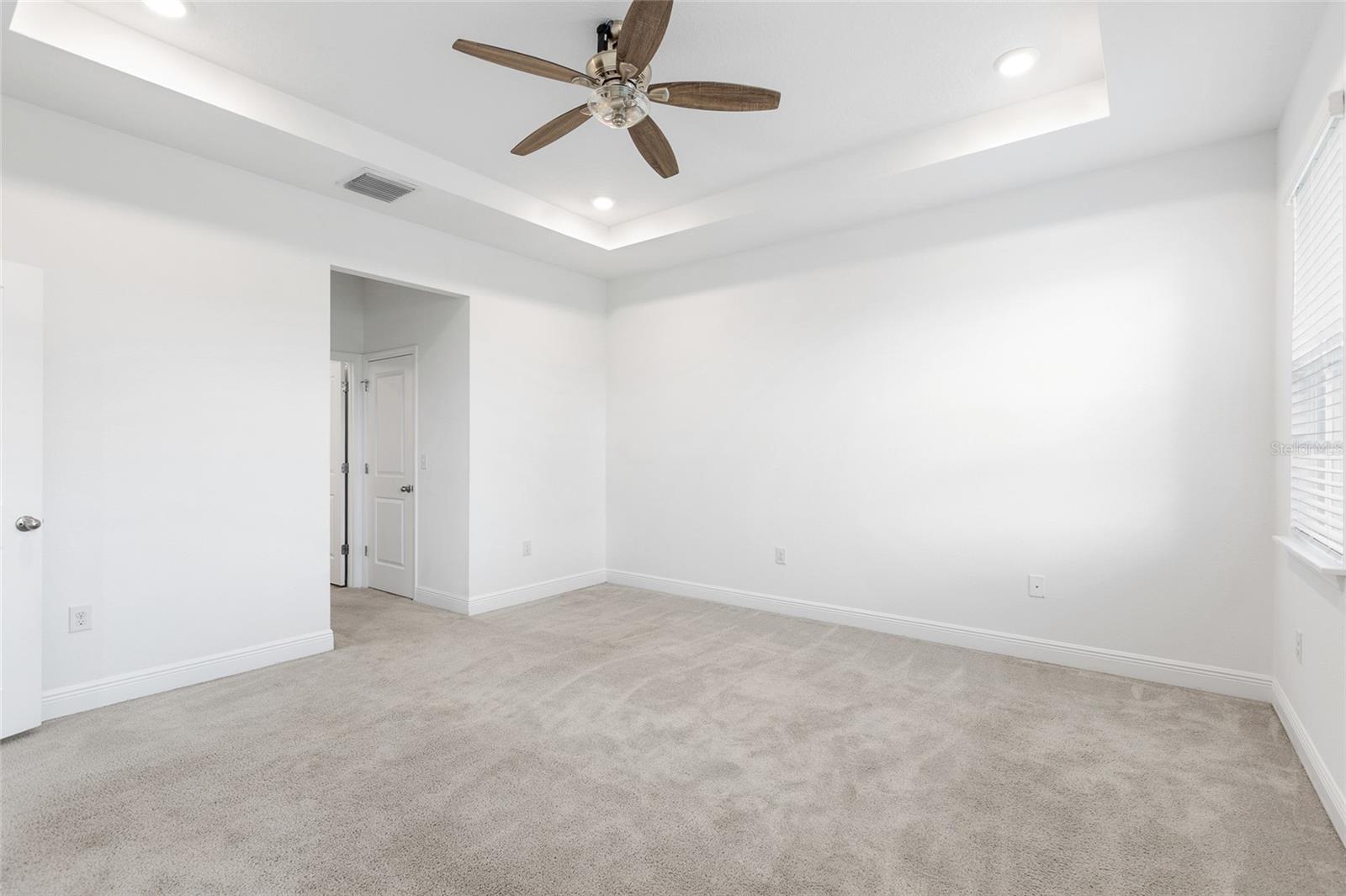 33034 SAND CREEK DR — photo 21