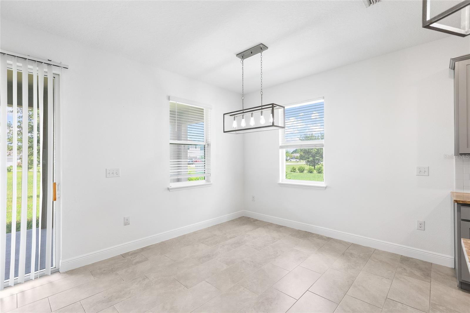 33034 SAND CREEK DR — photo 14