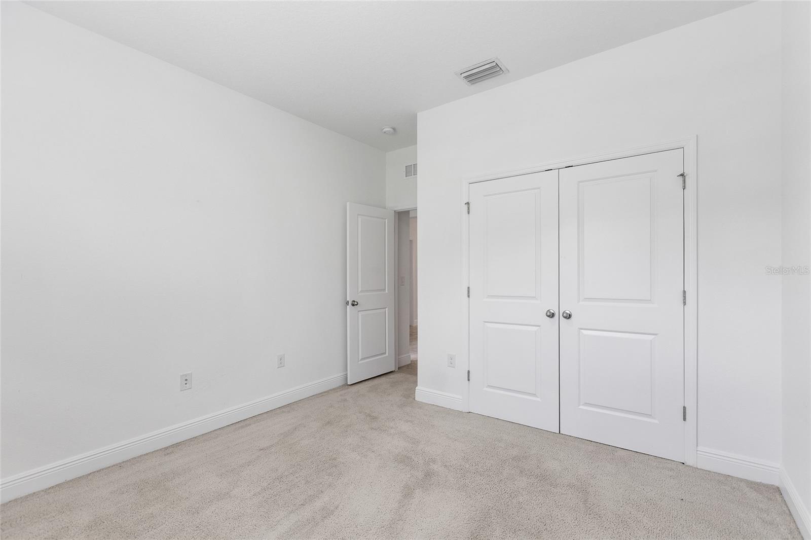 33034 SAND CREEK DR — photo 31