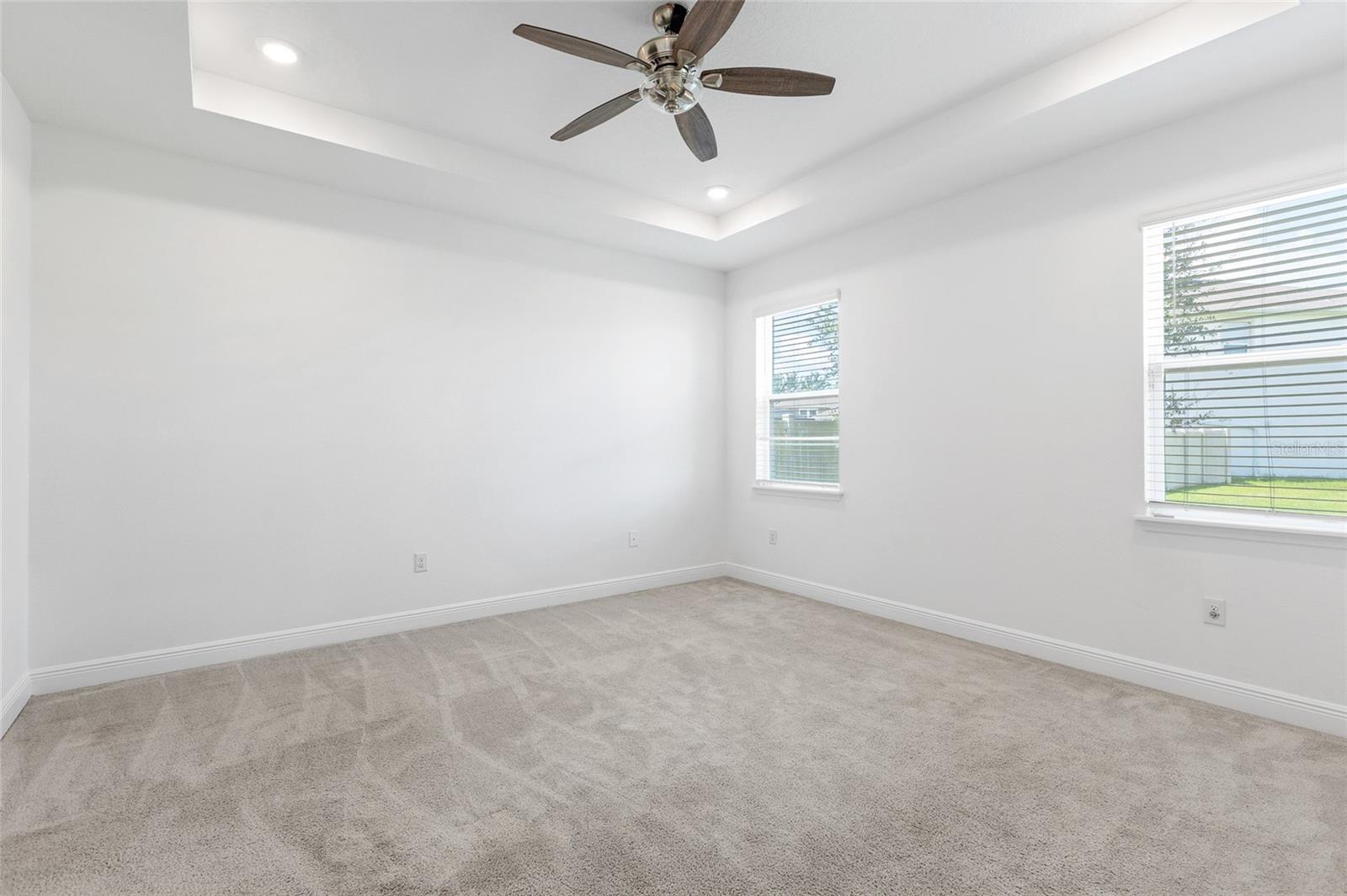 33034 SAND CREEK DR — photo 37