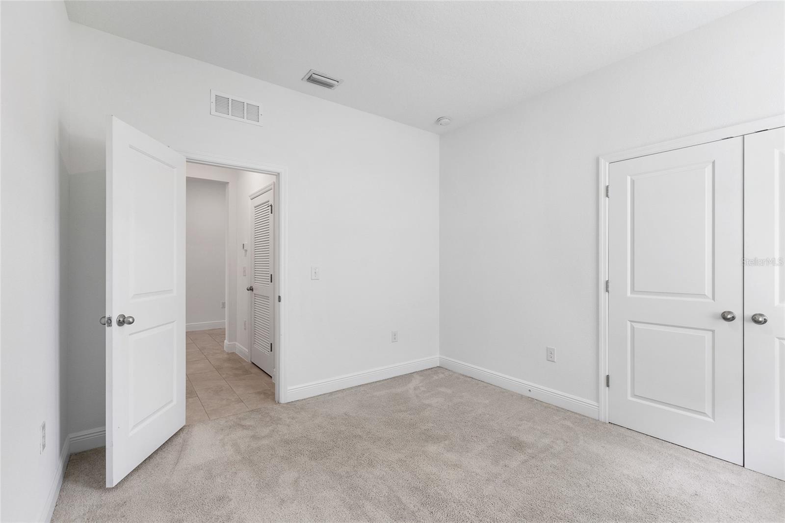 33034 SAND CREEK DR — photo 36