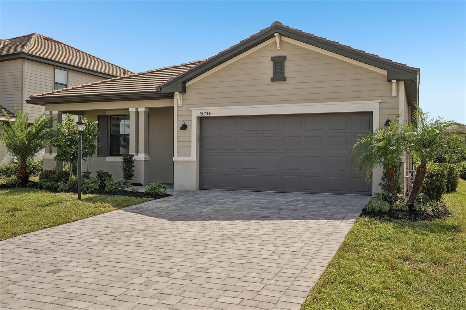 15234 SERENE SHORES LOOP — photo 2
