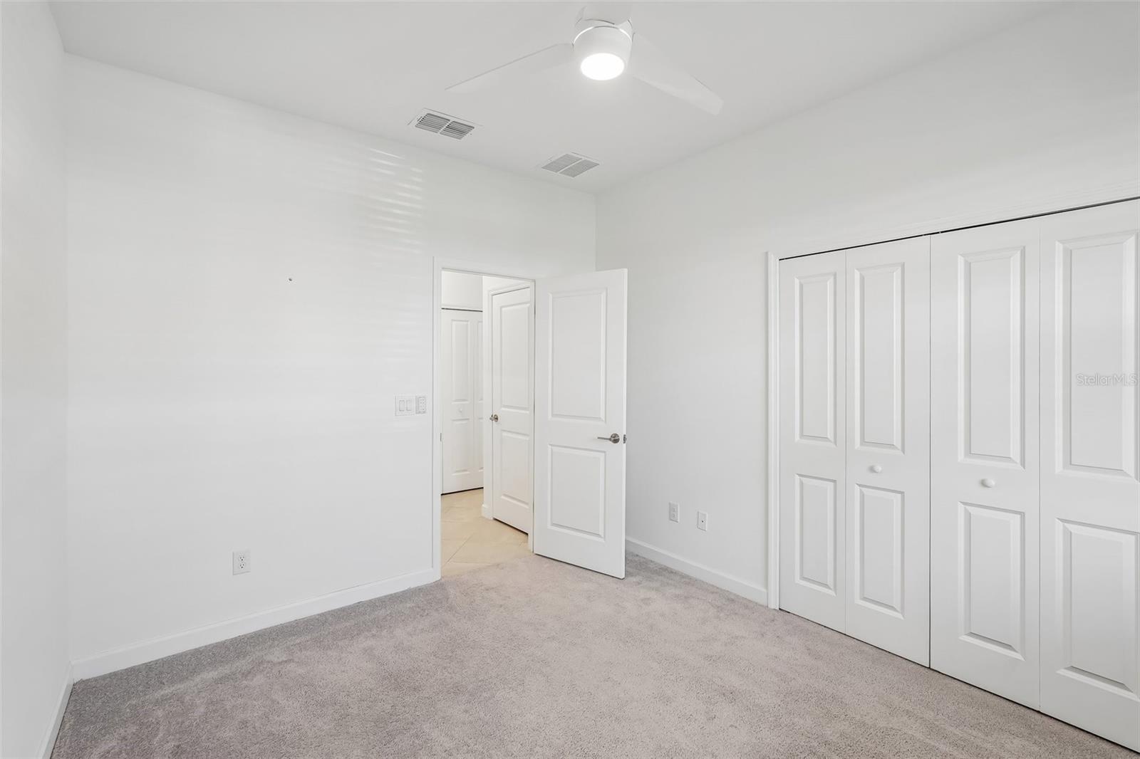 15234 SERENE SHORES LOOP — photo 18