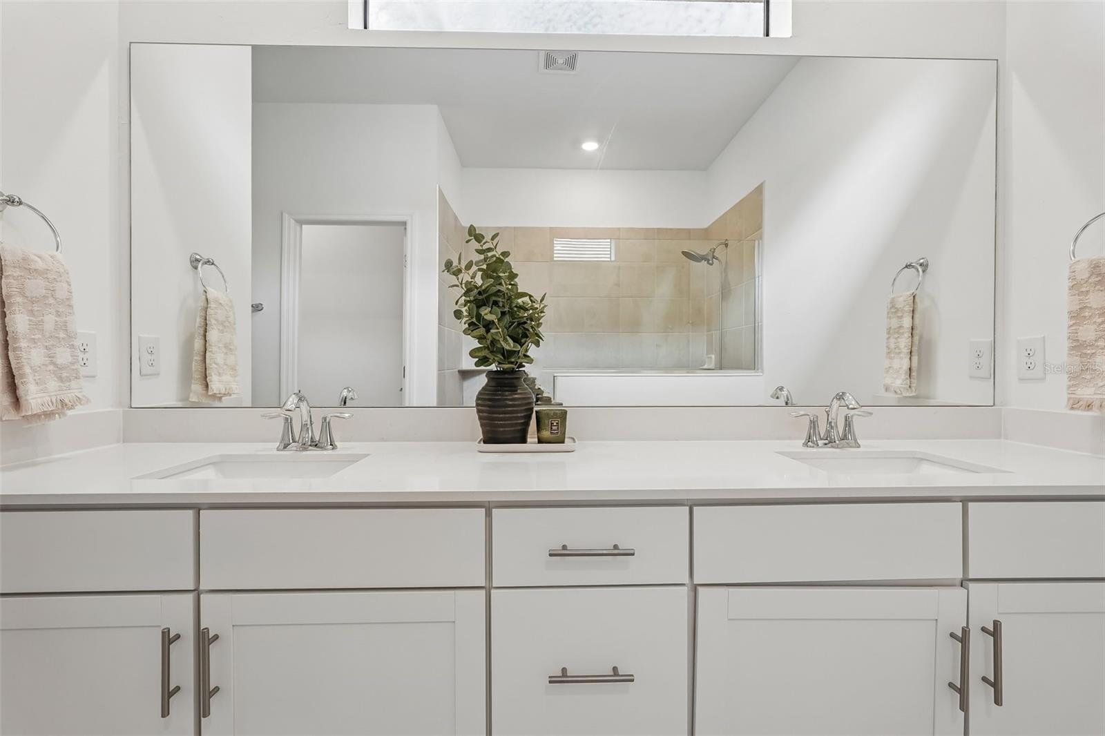 15234 SERENE SHORES LOOP — photo 30