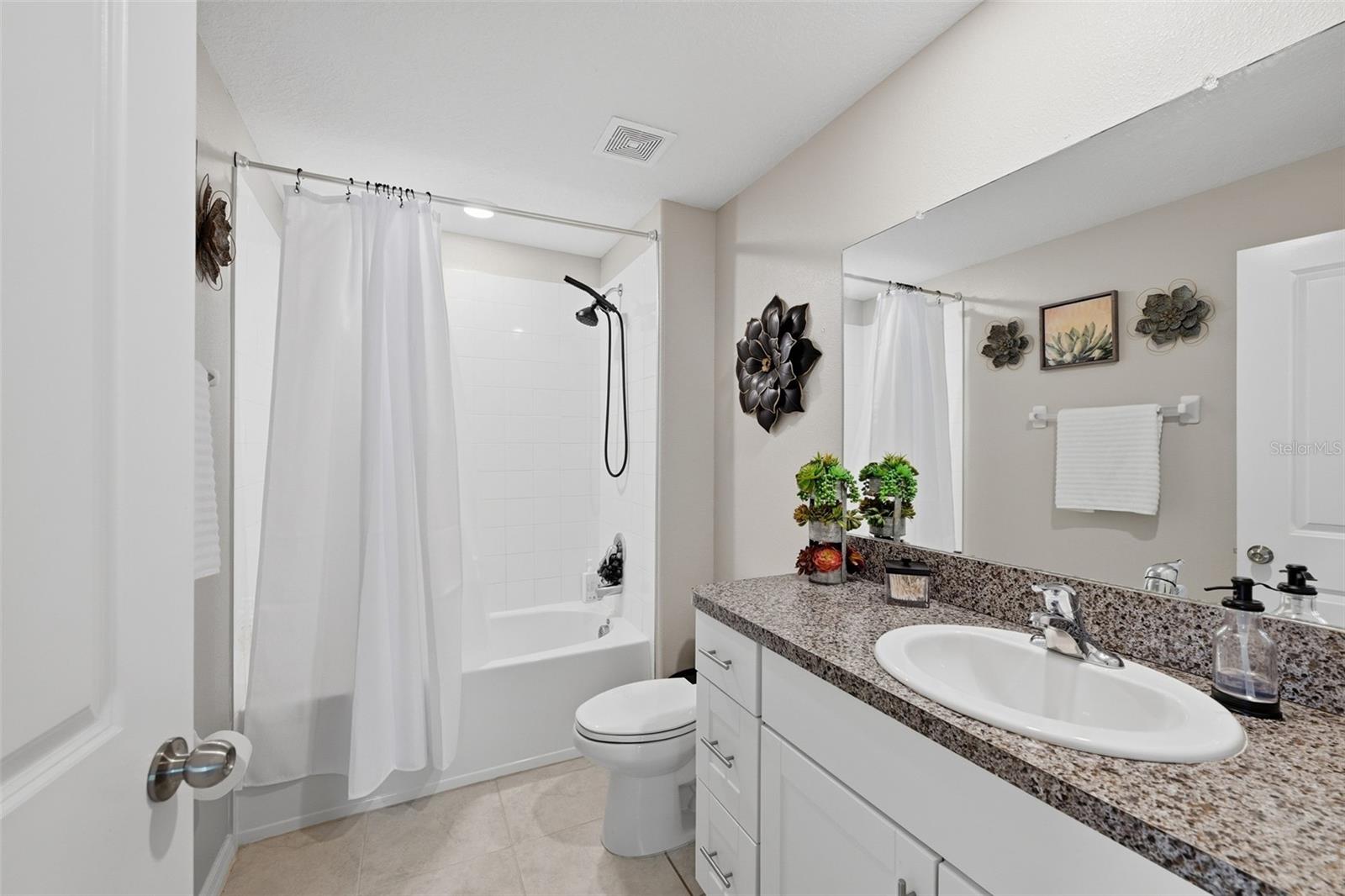 39745 HARVEST CREEK LN — photo 30