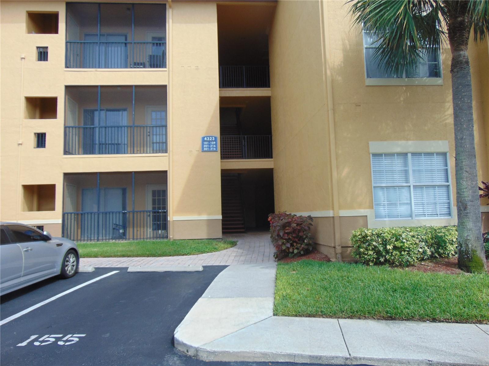4323 BAYSIDE VILLAGE DR #102 — photo 26