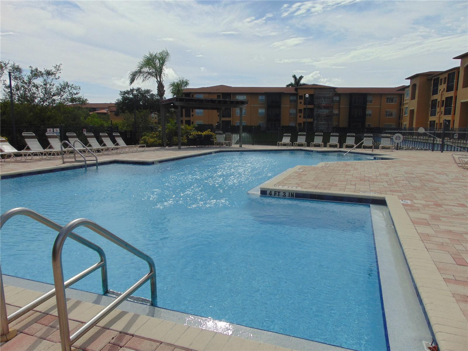 4323 BAYSIDE VILLAGE DR #102 — photo 4