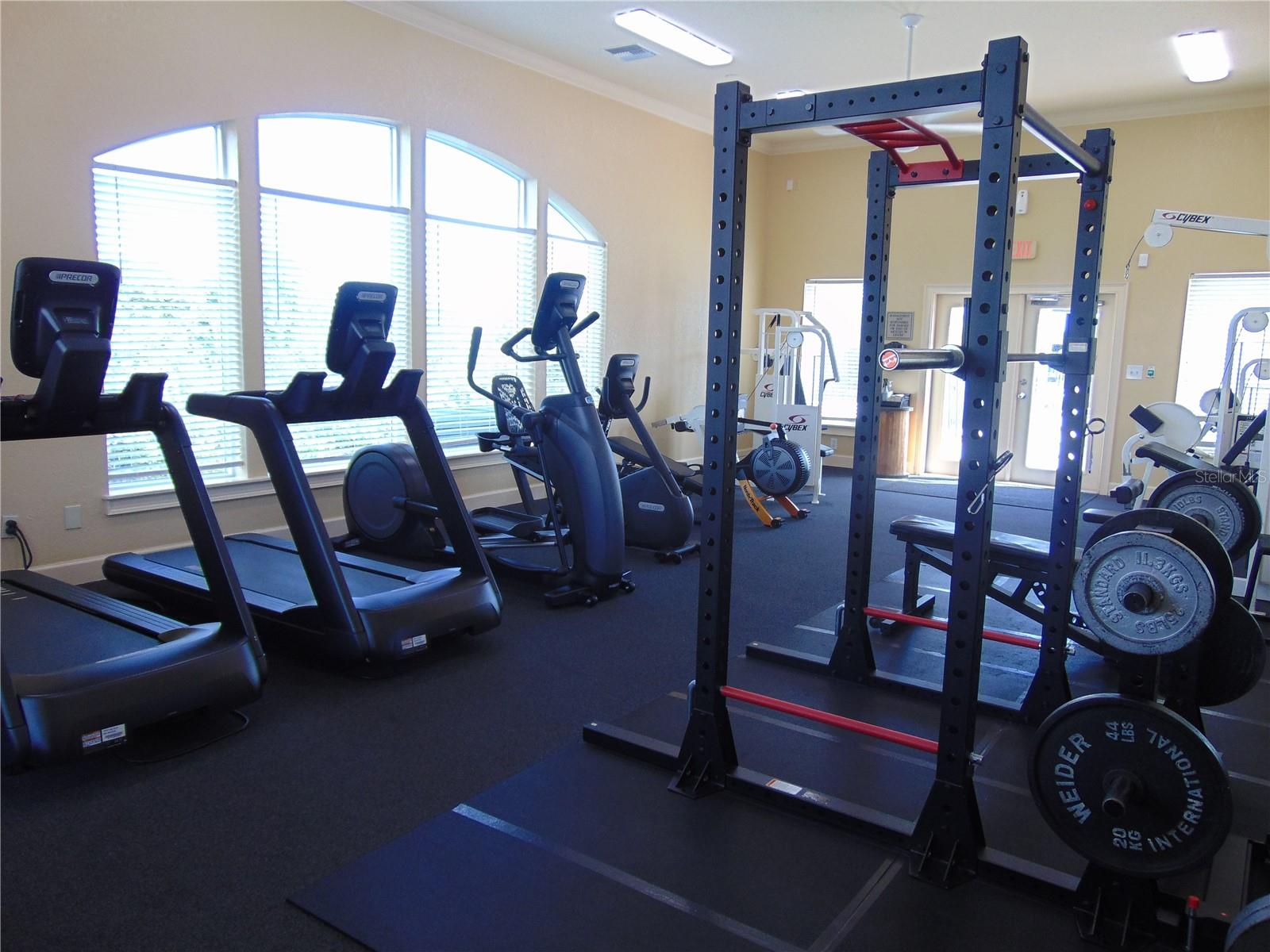 4323 BAYSIDE VILLAGE DR #102 — photo 33